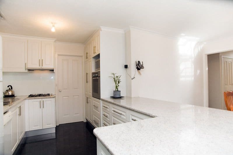 6 Raywood Court, THOMASTOWN VIC 3074, Thomastown - Thumbnail 2