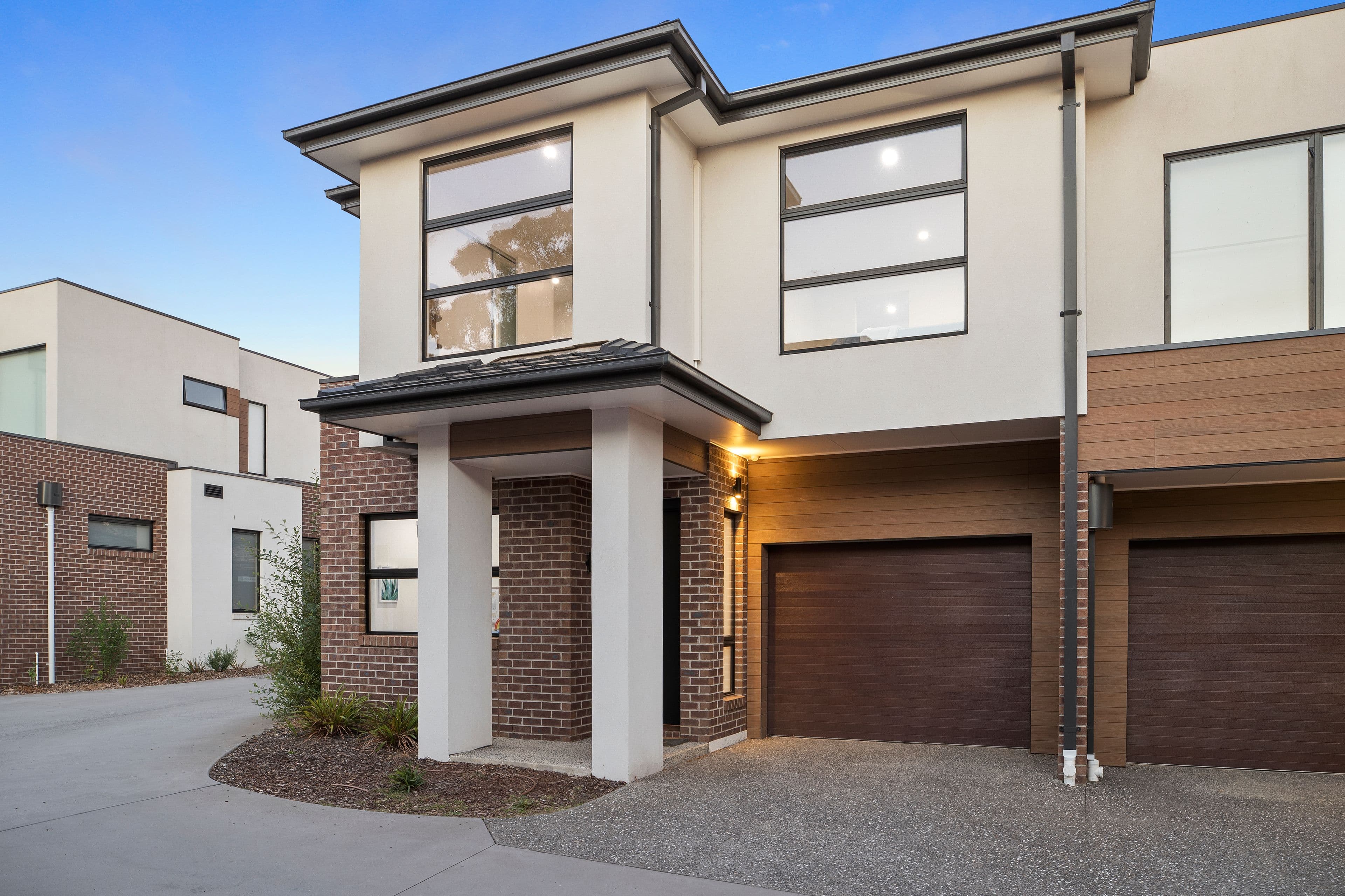 24 Carlisle Road, Ferntree Gully VIC 3156, Ferntree Gully - Thumbnail 2