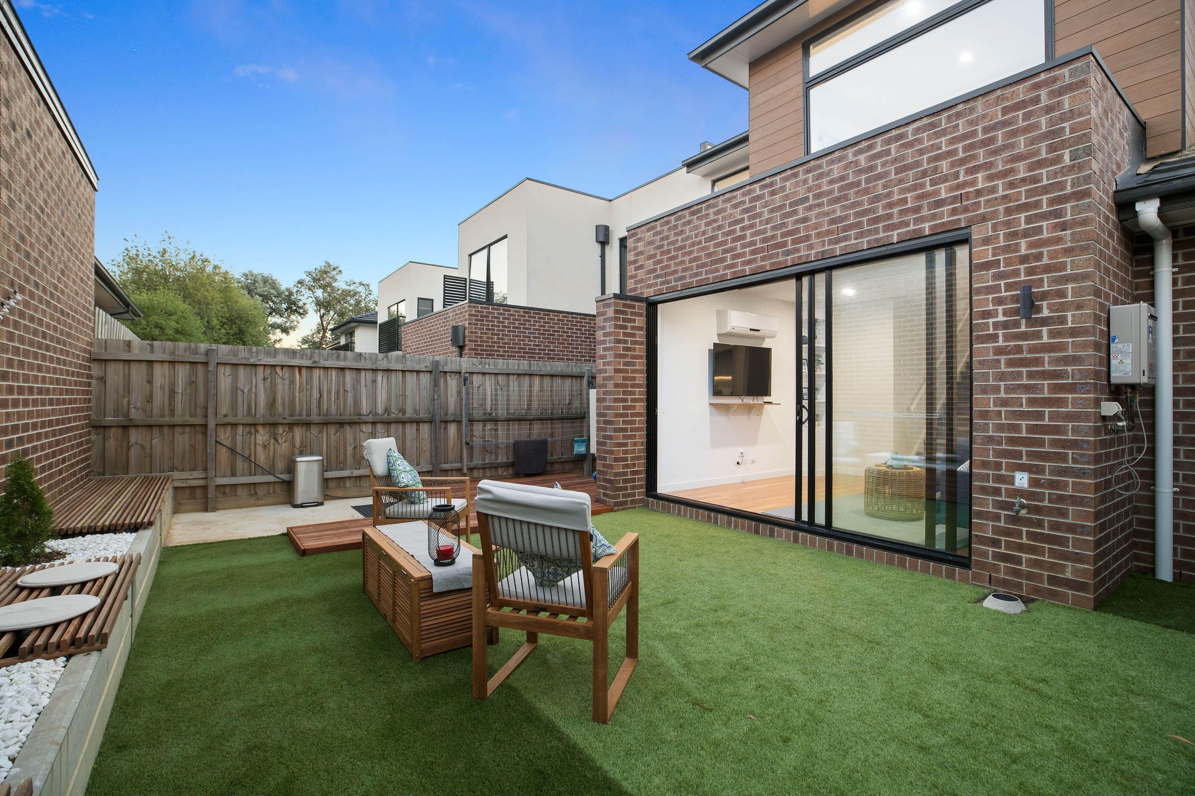 24 Carlisle Road, Ferntree Gully VIC 3156, Ferntree Gully - Thumbnail 3