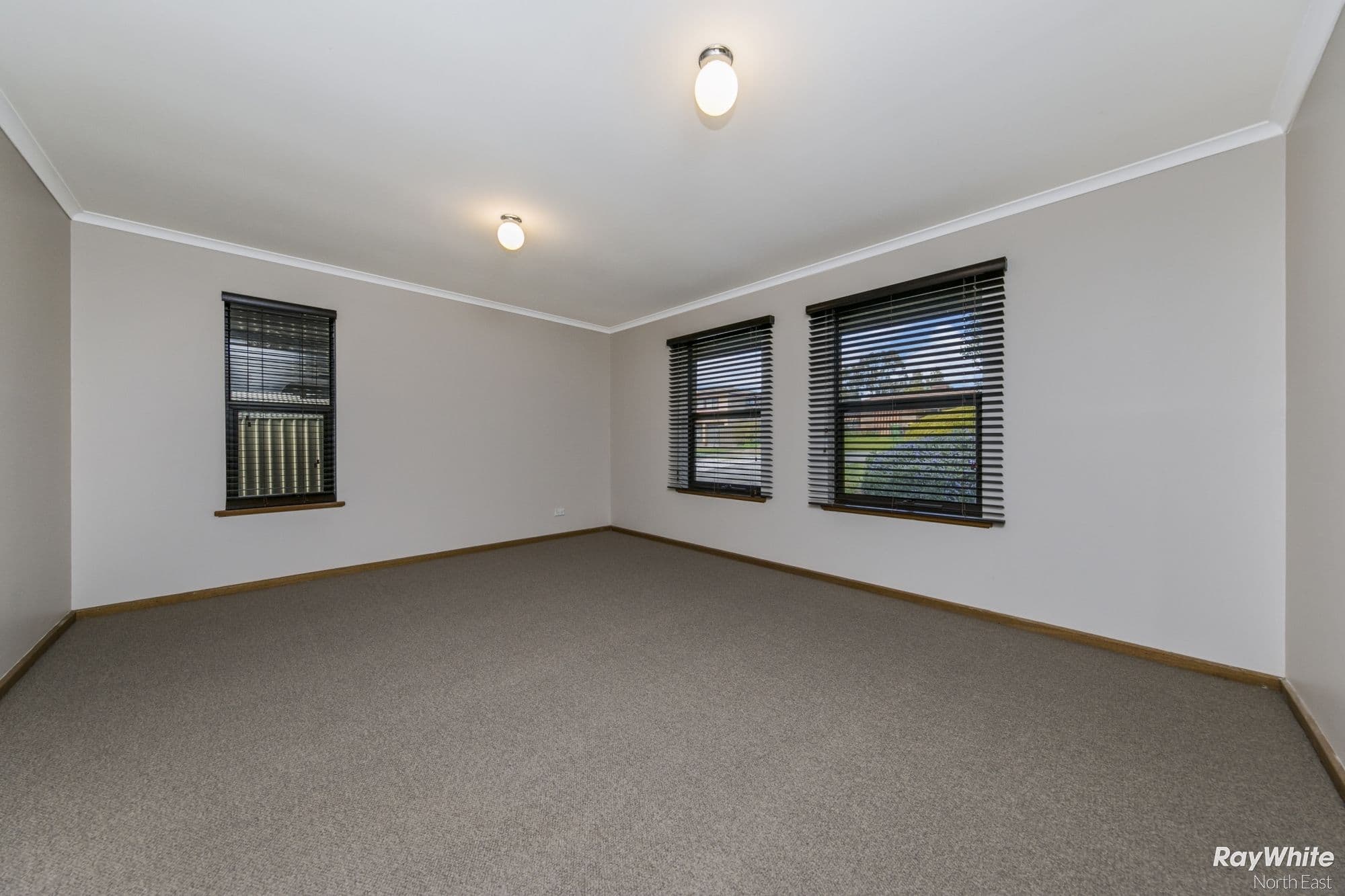 10 Hutt Place, Modbury Heights SA 5092, Modbury Heights - Thumbnail 3
