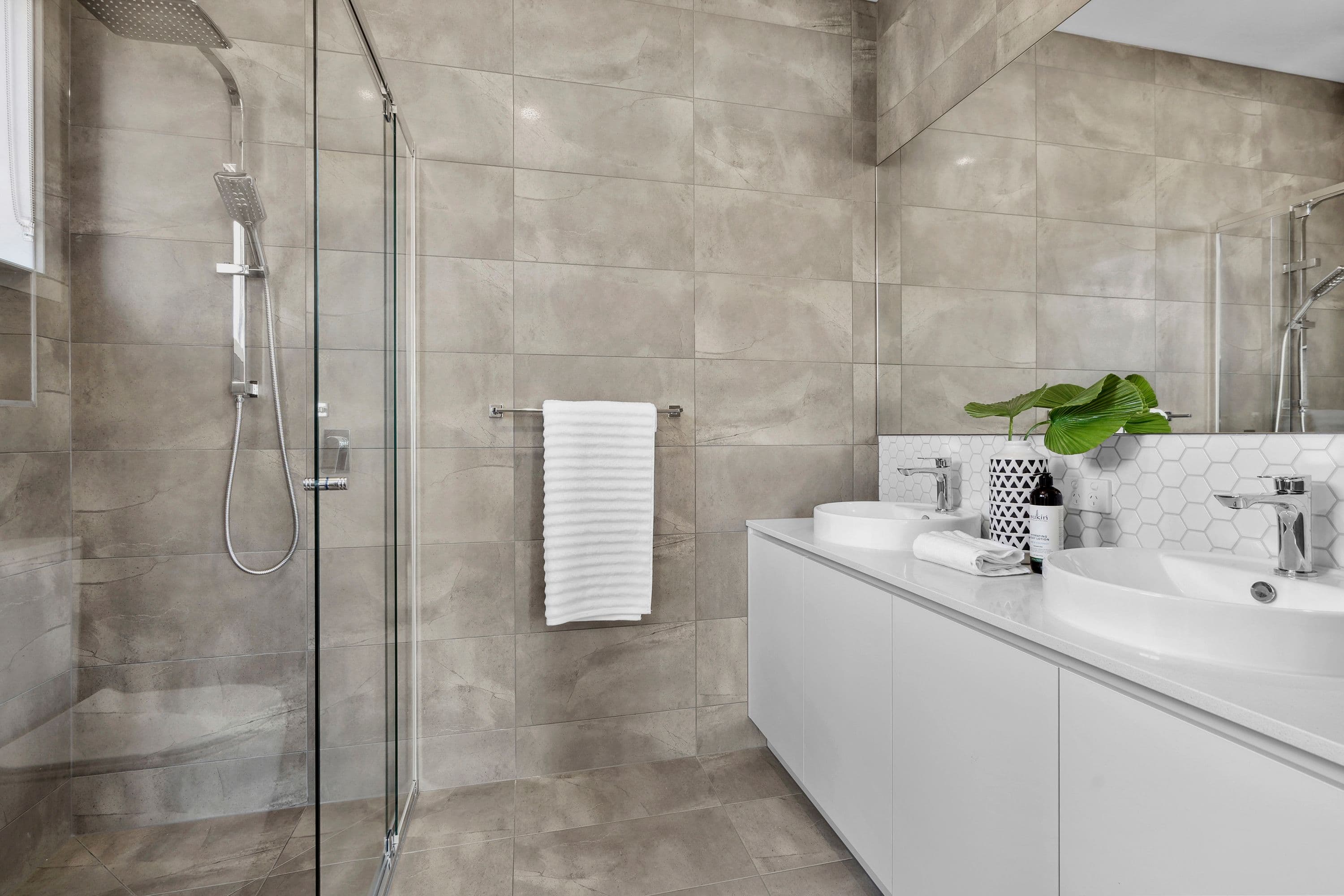 5 Derwent Street, Lara VIC 3212, Lara - Thumbnail 4