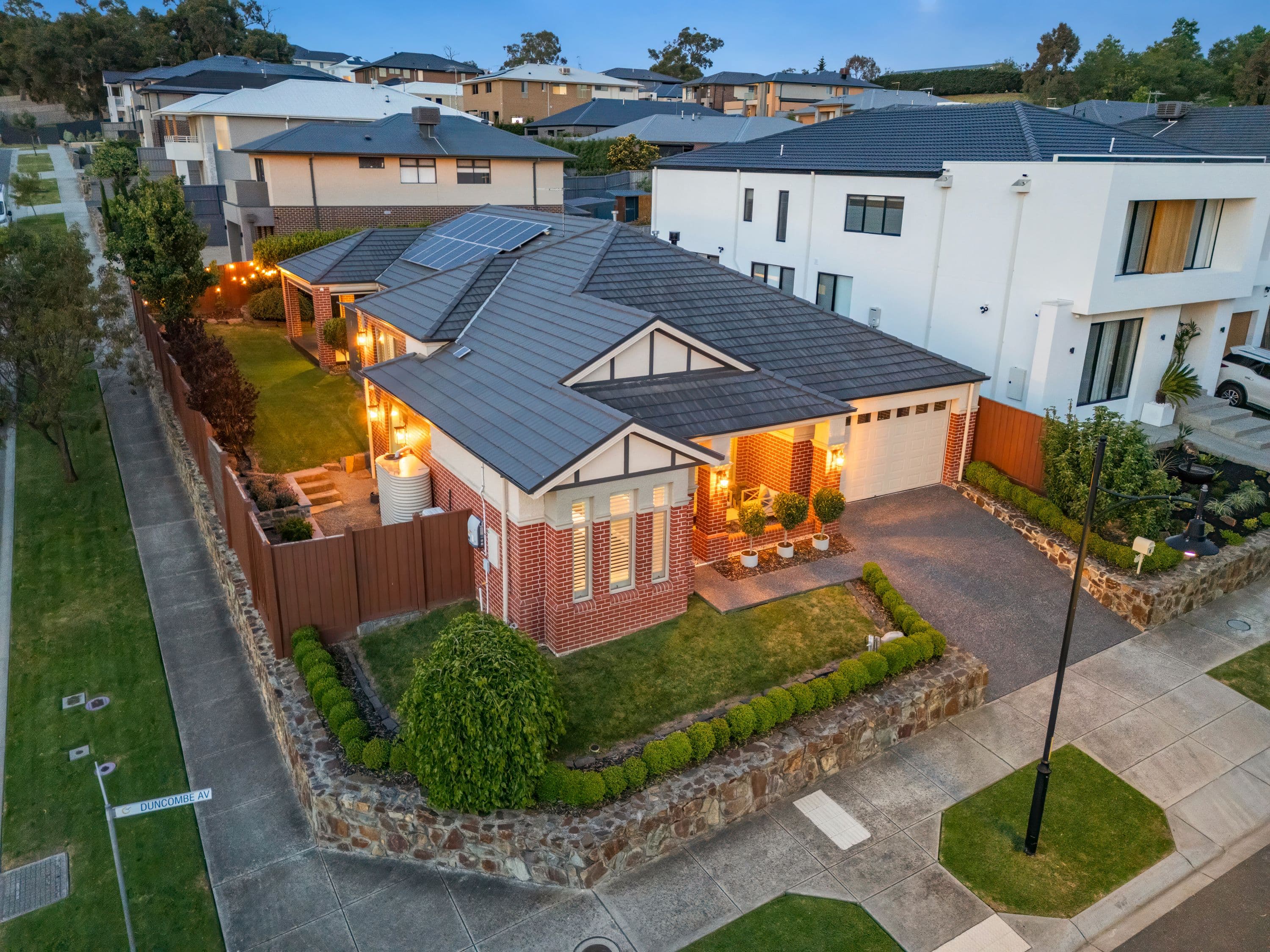 9 Duncombe Avenue, Officer VIC 3809, Officer - Thumbnail 3