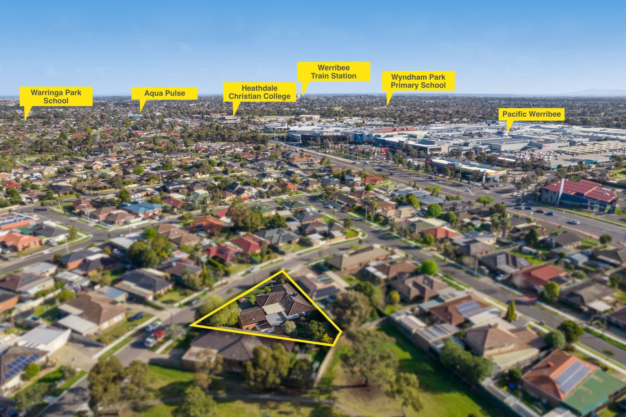 5 Bentley Crescent, Hoppers Crossing VIC 3029, Hoppers Crossing - Thumbnail 2