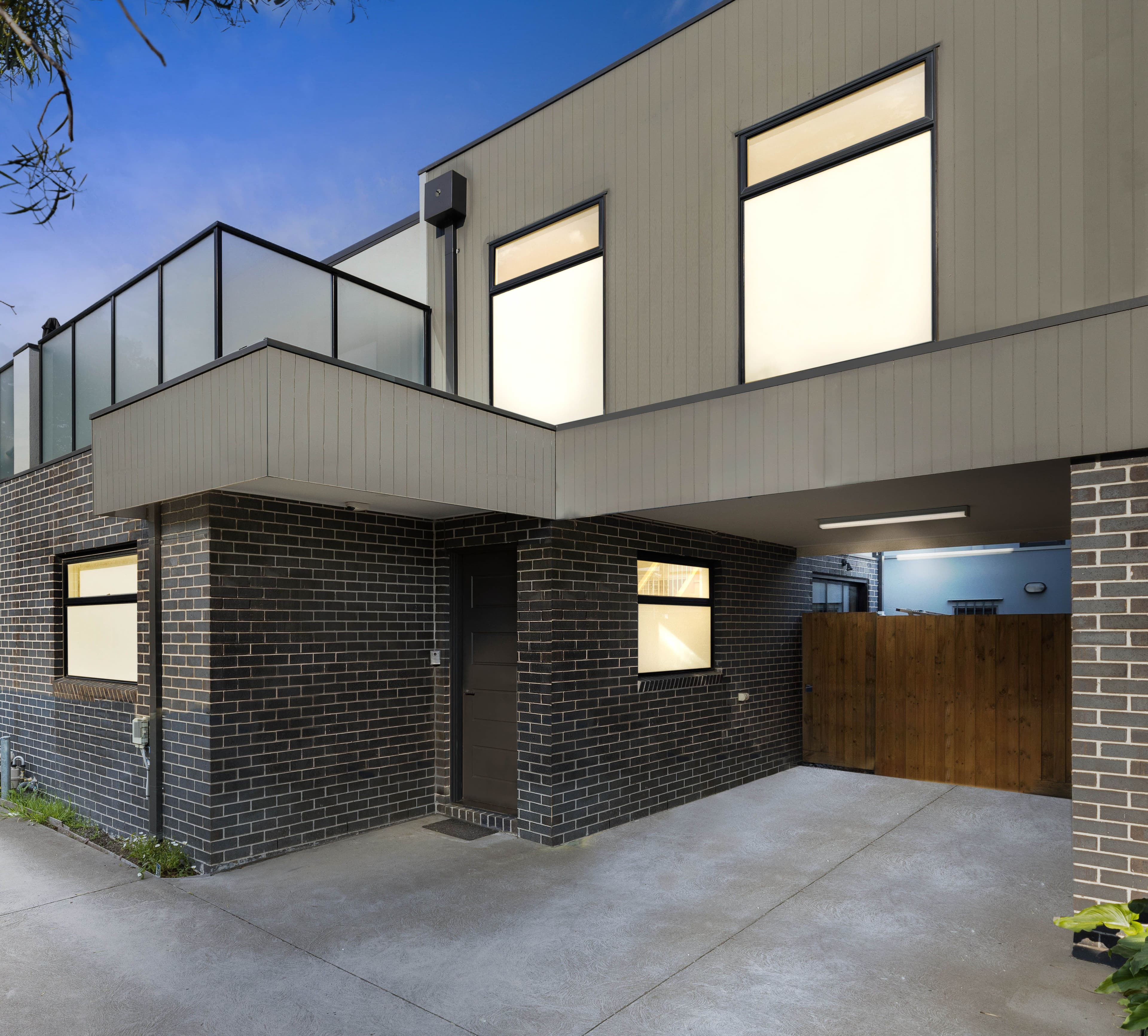 36 York Street, Airport West VIC 3042, Airport West - Thumbnail 2