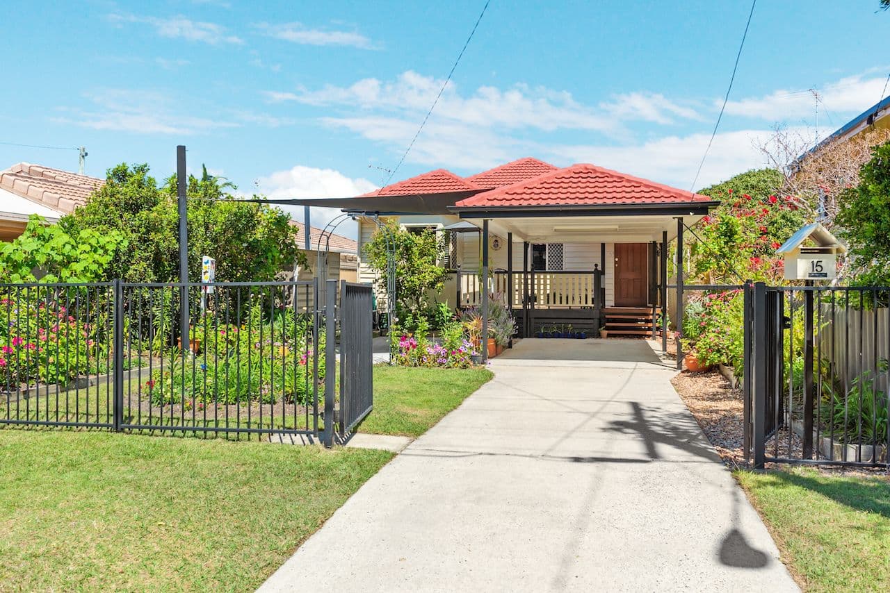 15 Frank Street, Scarborough QLD 4020, Scarborough - Image 1