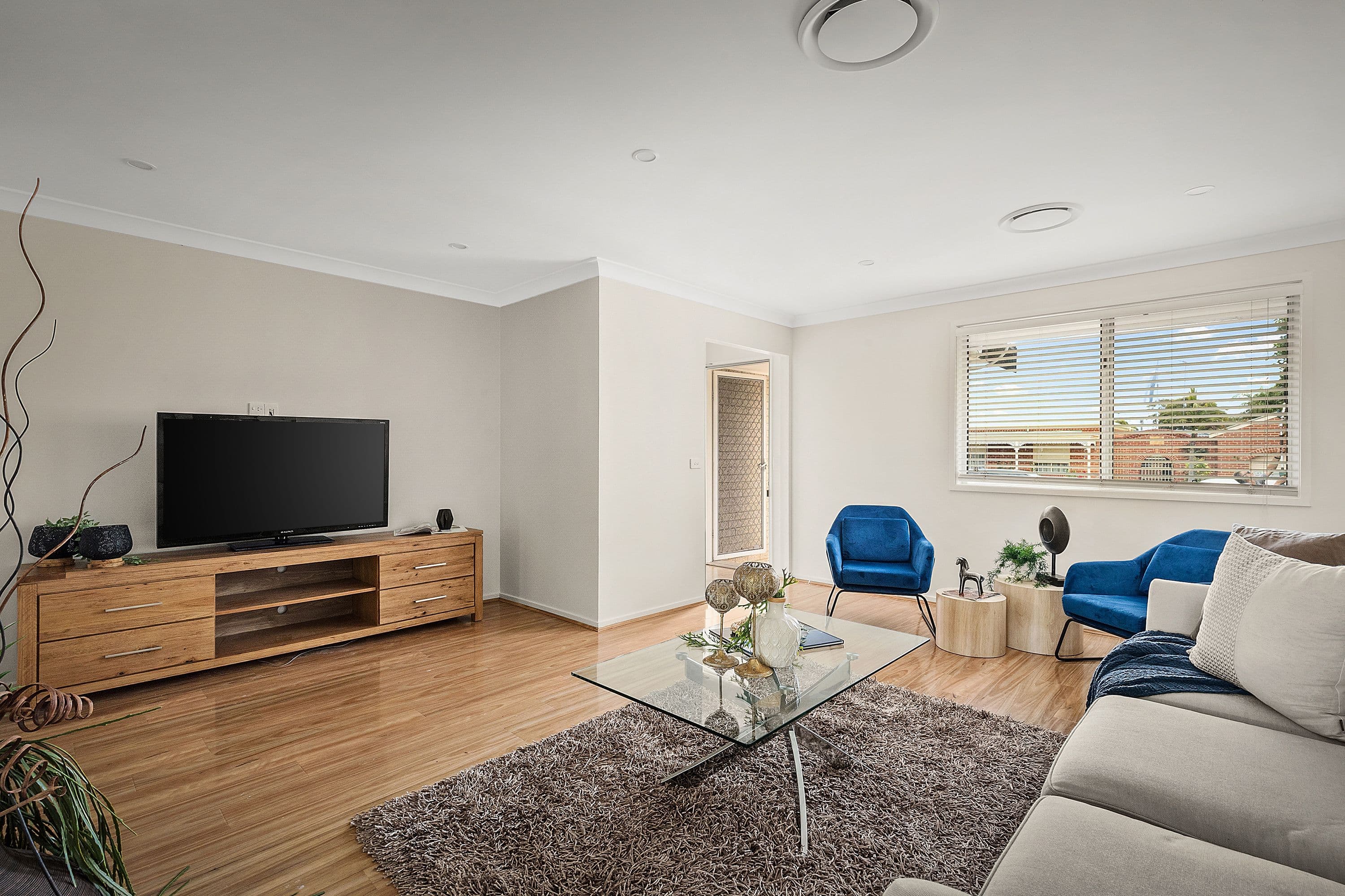 4 Lisa Street, Quakers Hill NSW 2763, Quakers Hill - Thumbnail 2