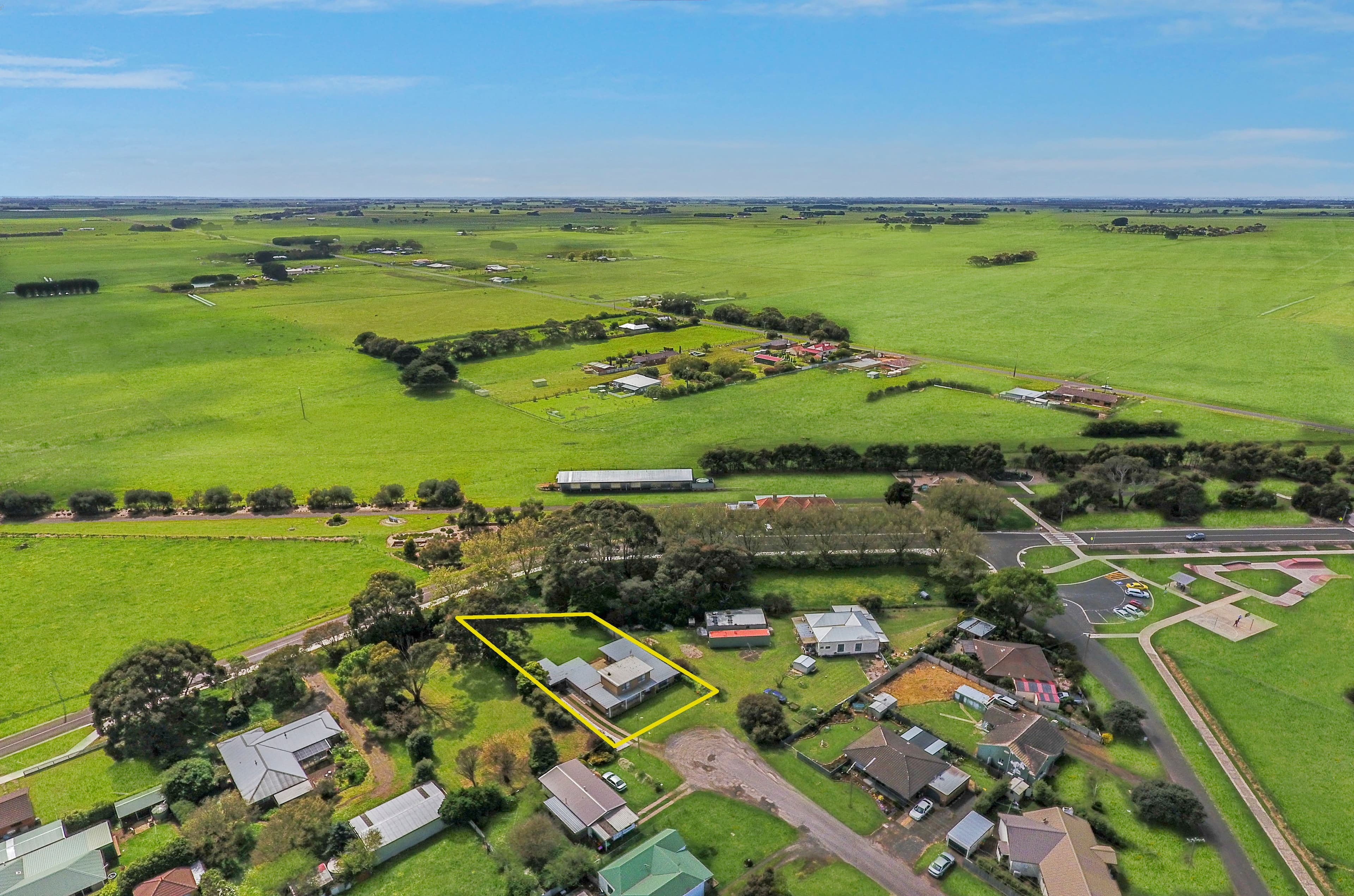 34 Station Street, Koroit VIC 3282, Koroit - Image 1