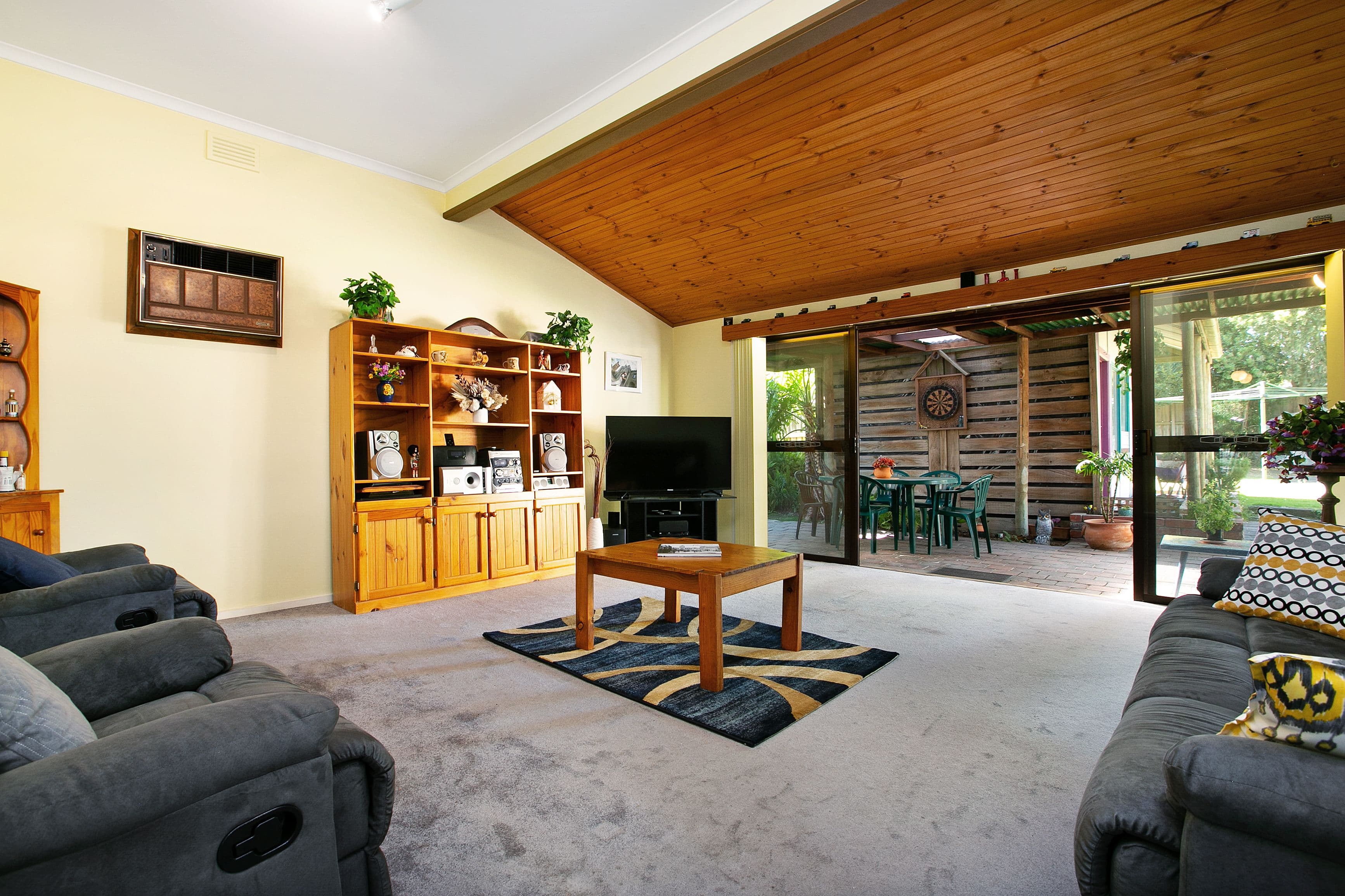 180 Tyler Street, Preston VIC 3072, Preston - Thumbnail 3