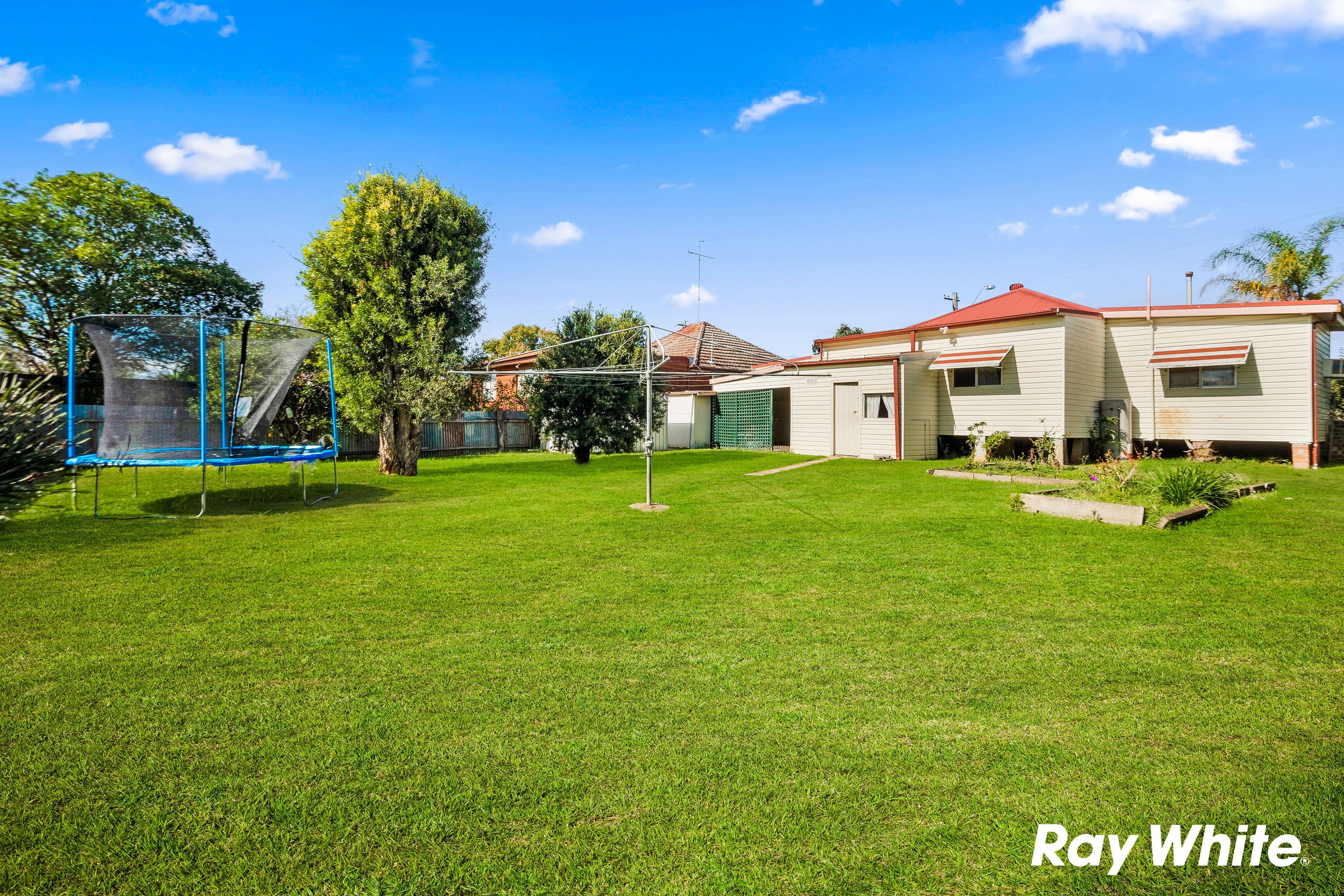 323 Macquarie Street, South Windsor NSW 2756, South Windsor - Thumbnail 5