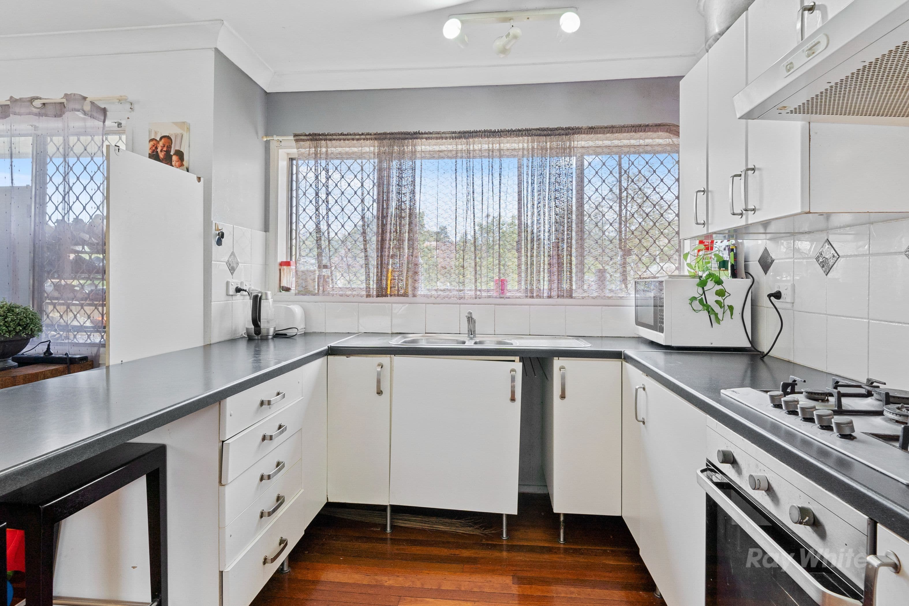 2 Bass Street, Woodridge QLD 4114, Woodridge - Thumbnail 5