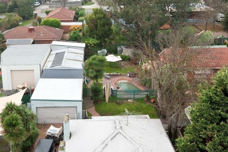 12 View Road, BAYSWATER VIC 3153, Bayswater - Thumbnail 2