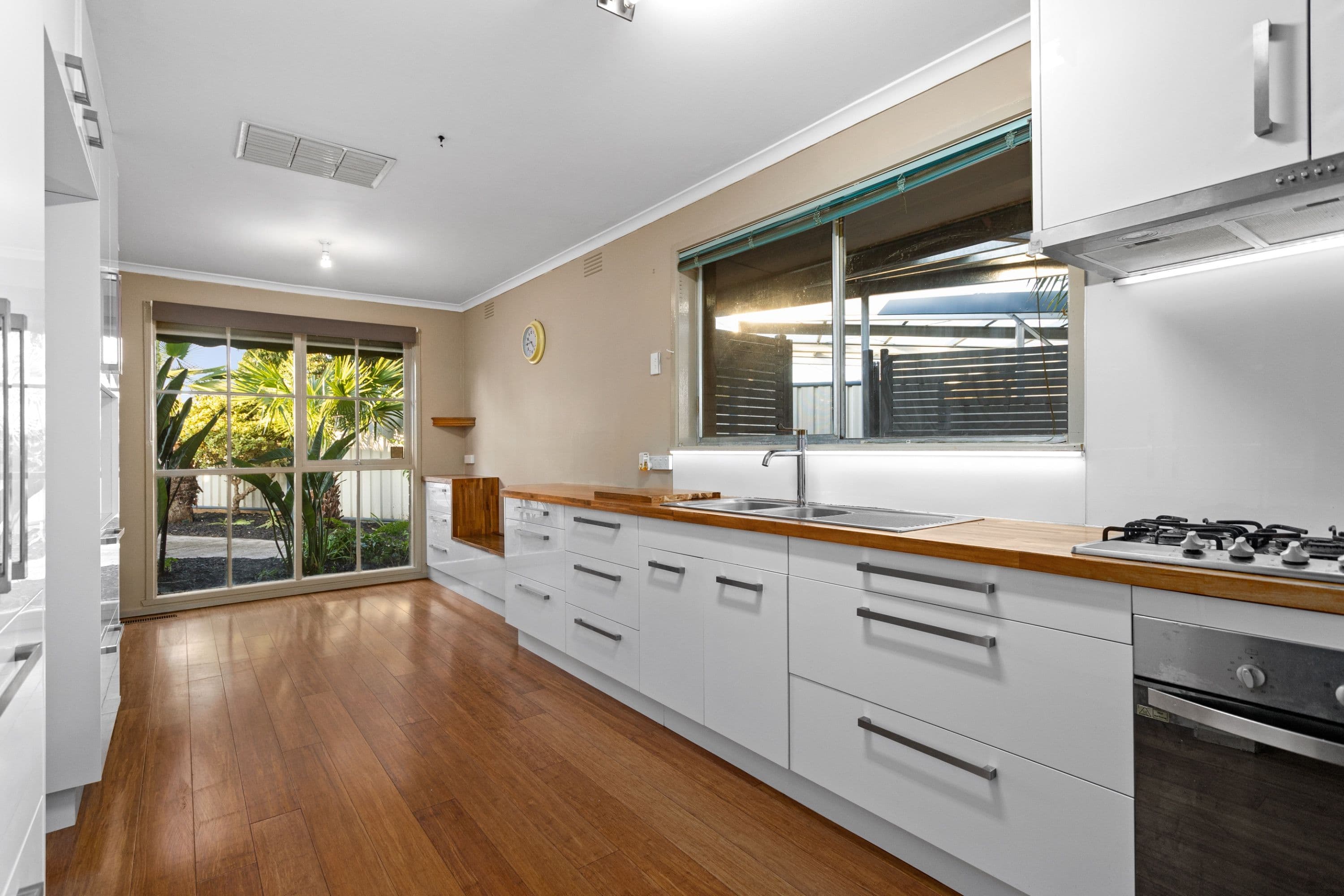 9 Winterton Close, Epping VIC 3076, Epping - Thumbnail 3