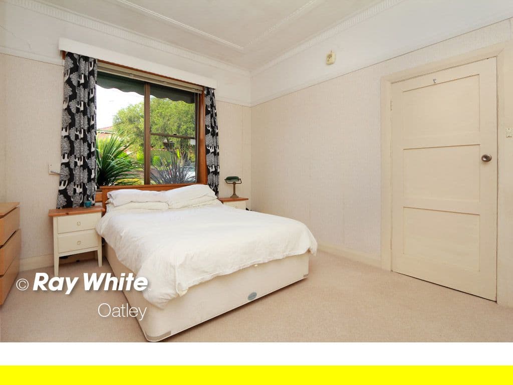 23 McRaes Avenue, Penshurst NSW 2222, Penshurst - Thumbnail 4