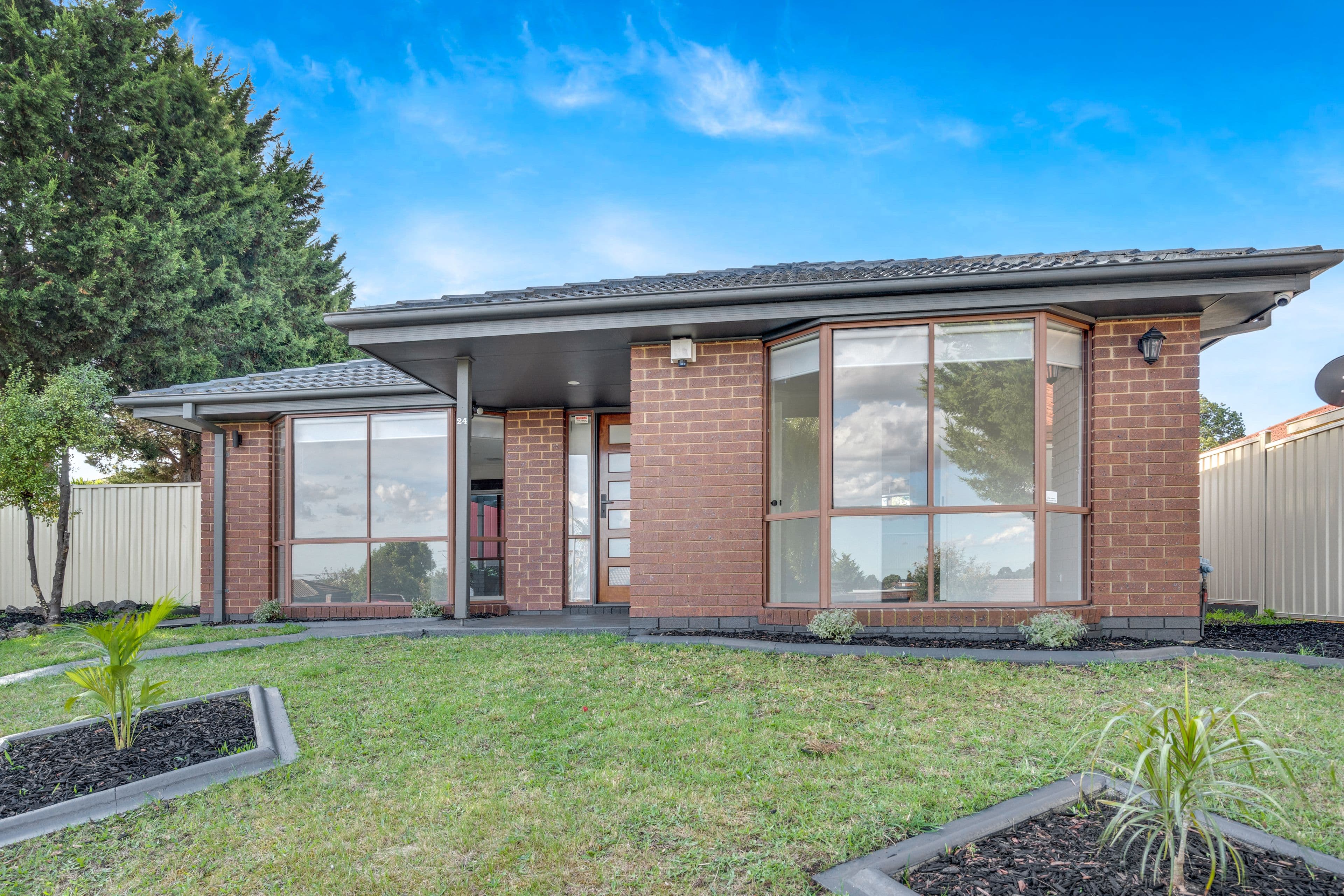 24 Banksia Place, Meadow Heights VIC 3048, Meadow Heights - Thumbnail 3