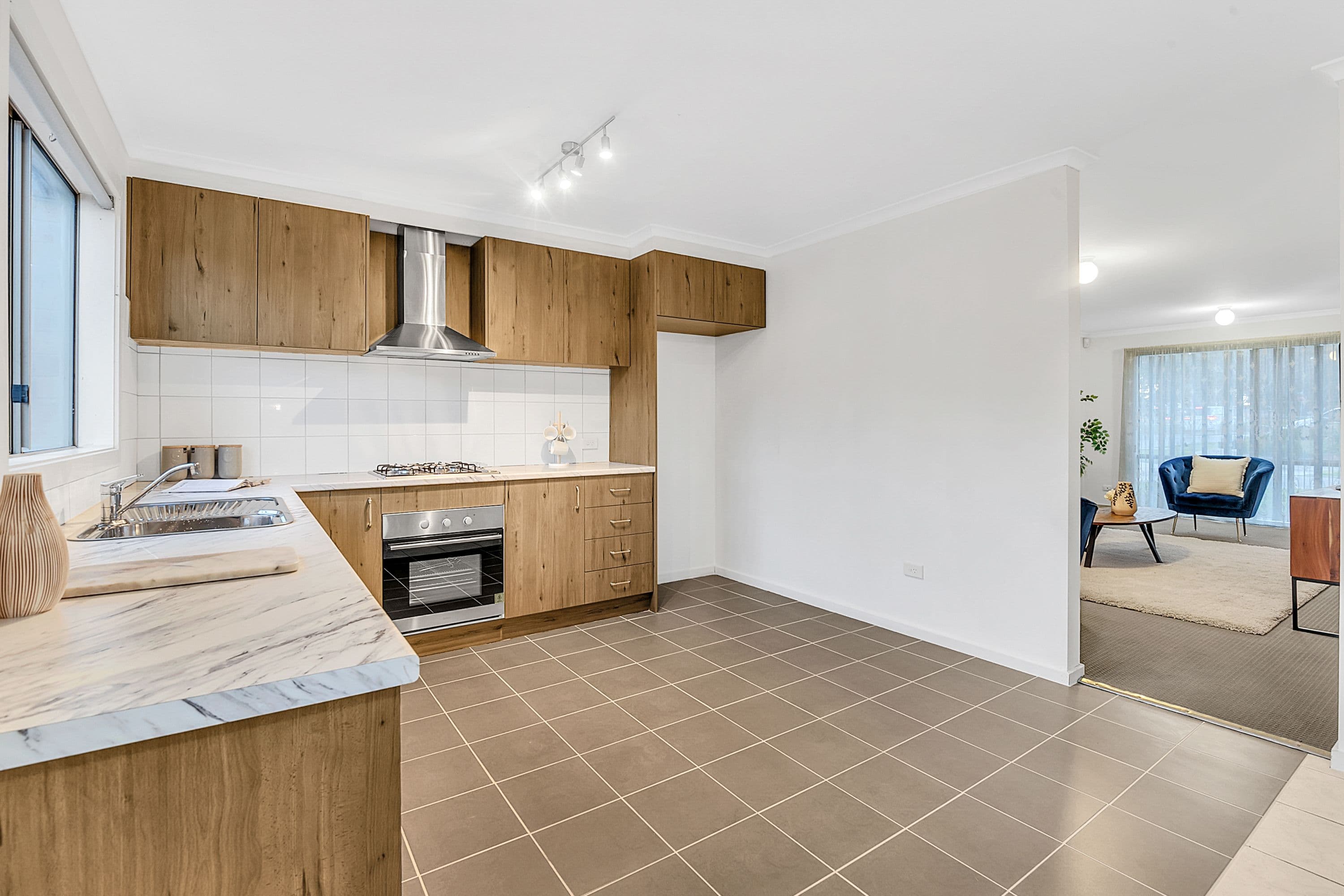 5 McKenzie Crescent, Roxburgh Park VIC 3064, Roxburgh Park - Thumbnail 8