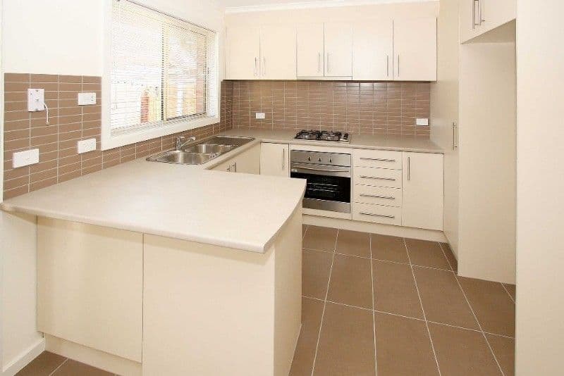 11 Bent Street, BUNDOORA VIC 3083, Bundoora - Thumbnail 2