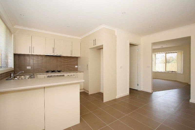 11 Bent Street, BUNDOORA VIC 3083, Bundoora - Thumbnail 3