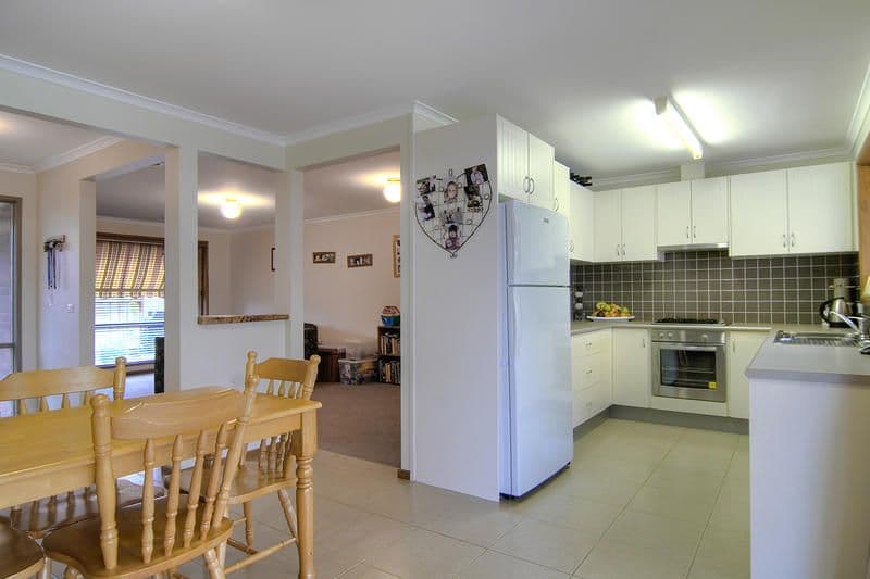 27 Clarendon Drive, SOMERVILLE VIC 3912, Somerville - Thumbnail 5