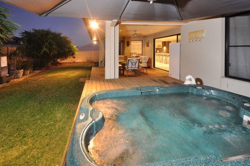24 Giordano Place, BELMONT QLD 4153, Belmont - Thumbnail 6