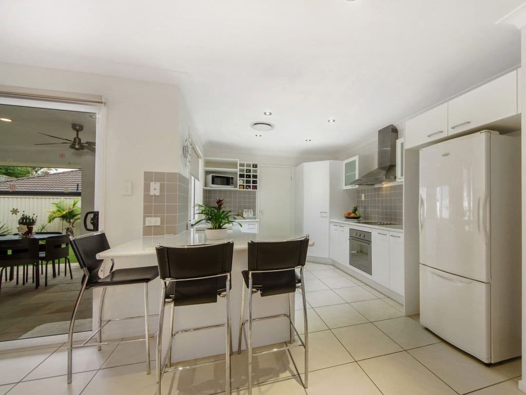 57 Highcrest Circuit, MOLENDINAR QLD 4214, Molendinar - Thumbnail 3