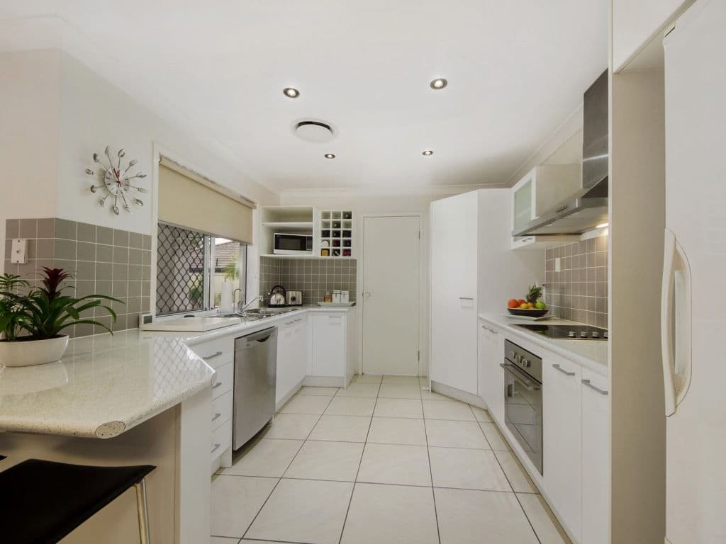 57 Highcrest Circuit, MOLENDINAR QLD 4214, Molendinar - Thumbnail 4