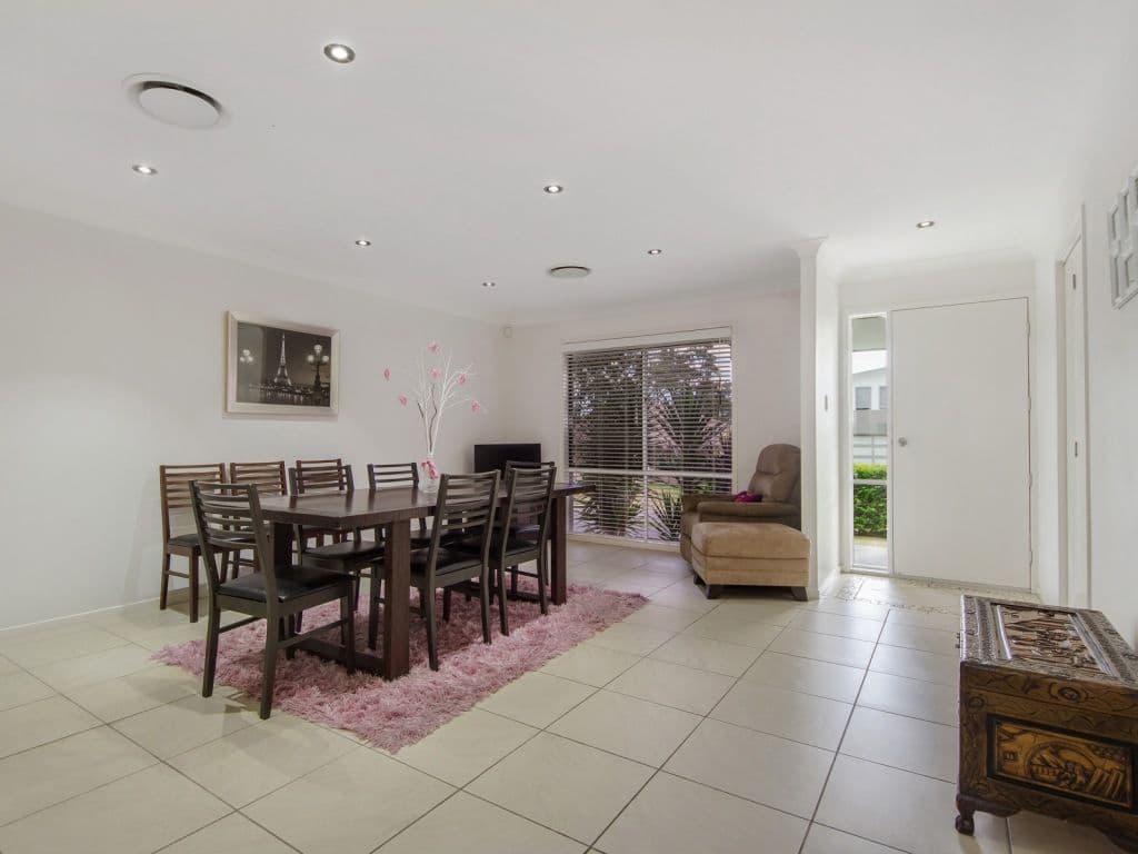 57 Highcrest Circuit, MOLENDINAR QLD 4214, Molendinar - Thumbnail 5