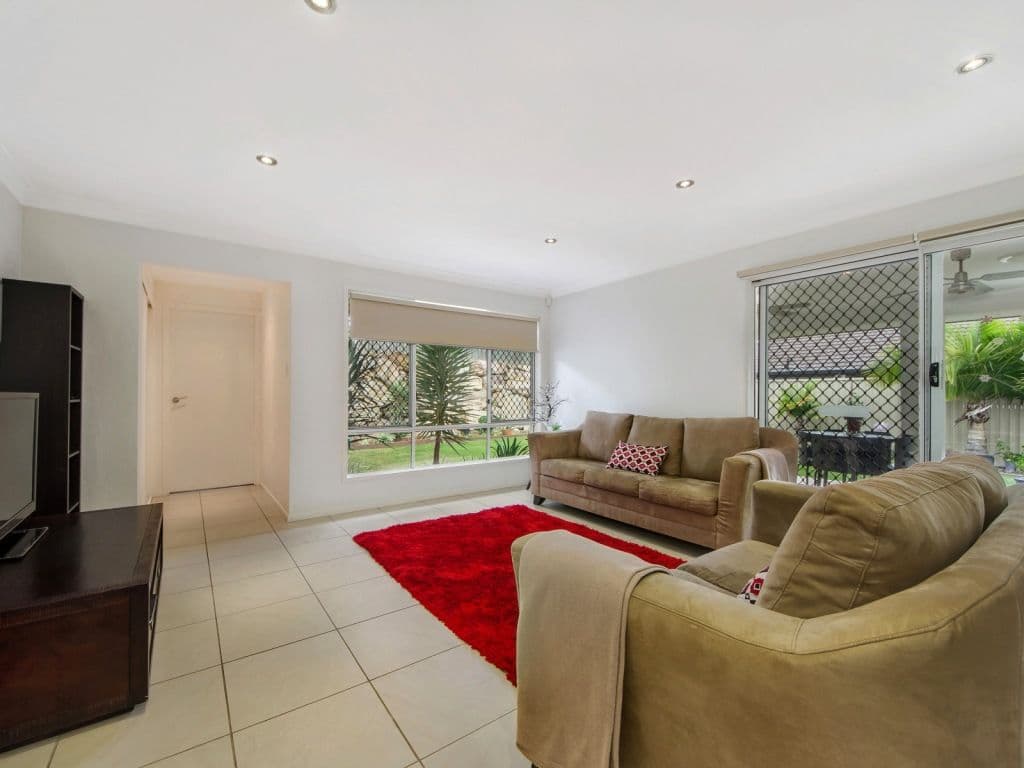 57 Highcrest Circuit, MOLENDINAR QLD 4214, Molendinar - Thumbnail 6