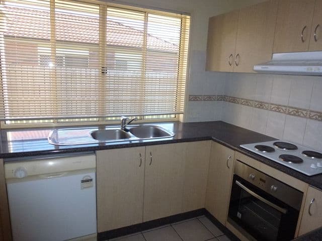 18 River Meadows Drive, UPPER COOMERA QLD 4209, Upper Coomera - Thumbnail 3