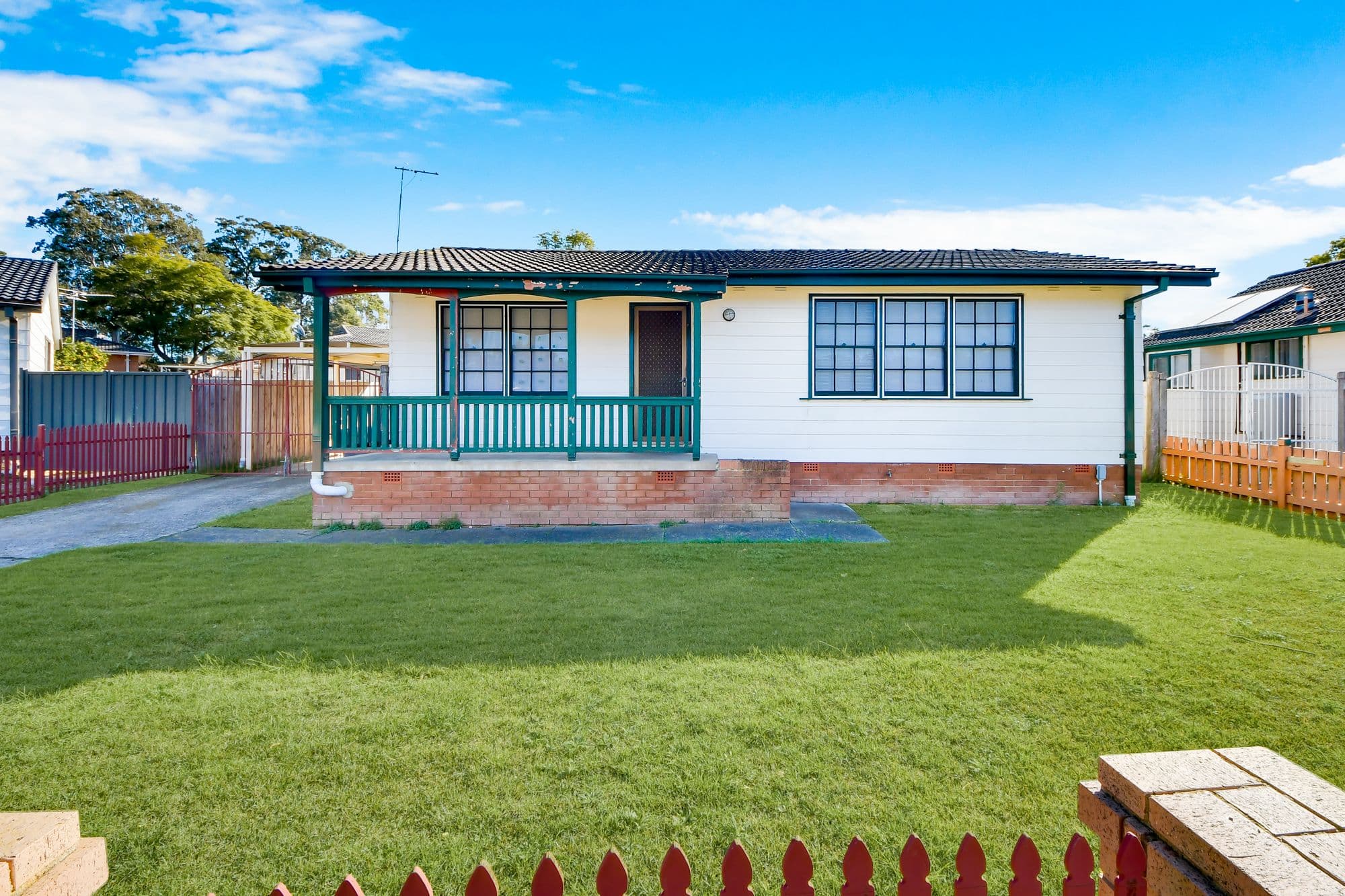 5 Falkiner Way, Airds - Image 1