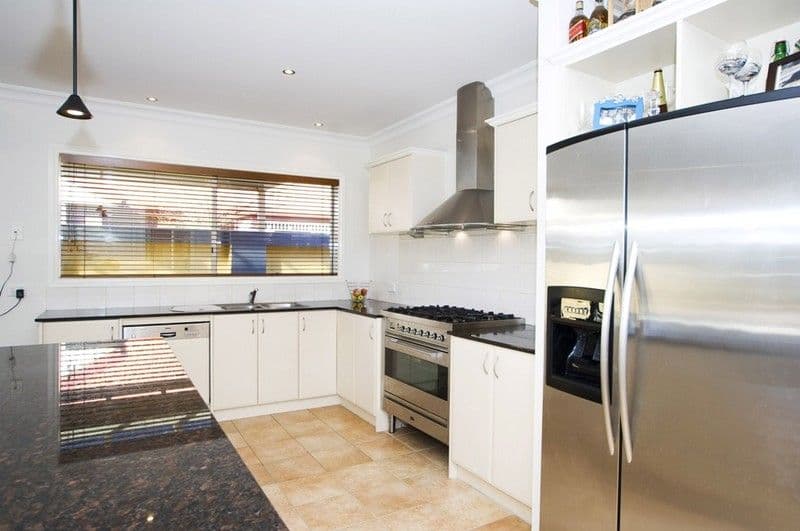 21 GLENPARK Drive, WONGA PARK VIC 3115, Wonga Park - Thumbnail 5