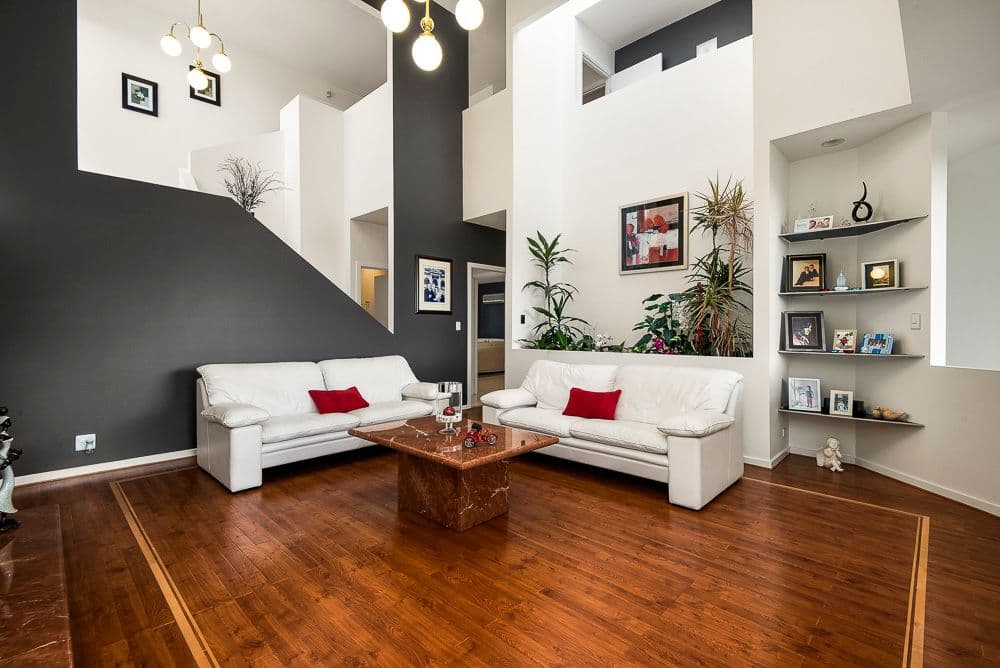 20 Nairne Terrace, Greensborough VIC 3088, Greensborough - Thumbnail 2