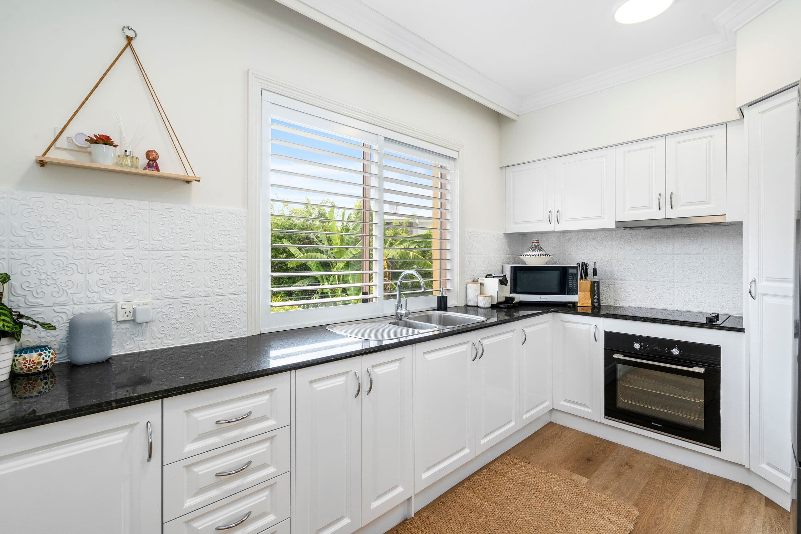 14 Pendraat Parade, Hope Island QLD 4212, Hope Island - Thumbnail 2