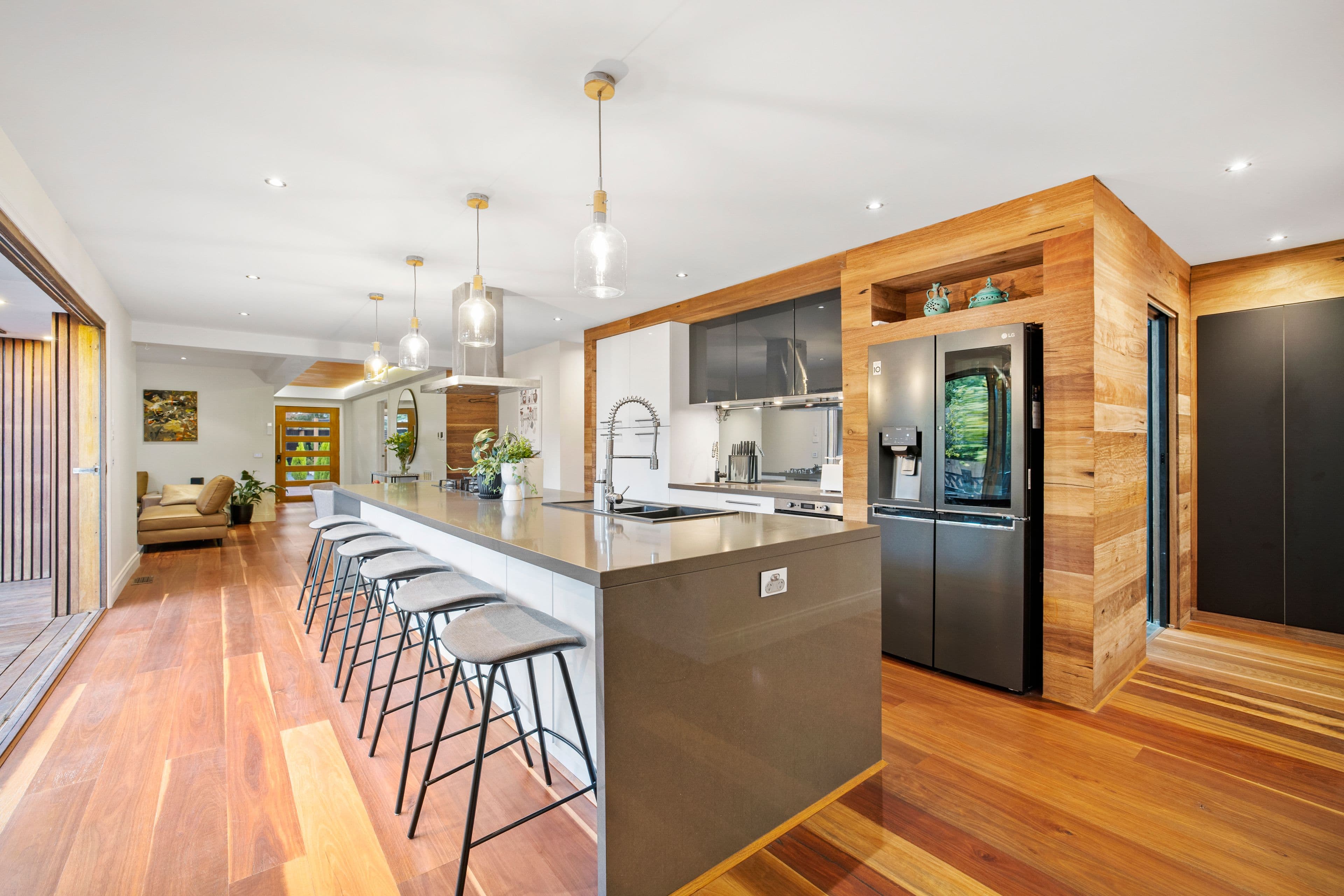 29 Foster Crescent, Knoxfield VIC 3180, Knoxfield - Thumbnail 2