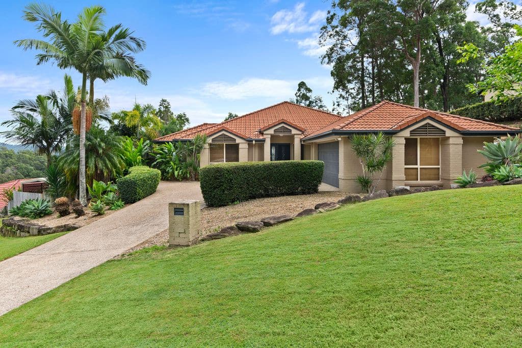 21 Forest Drive, Elanora QLD 4221, Elanora - Thumbnail 2