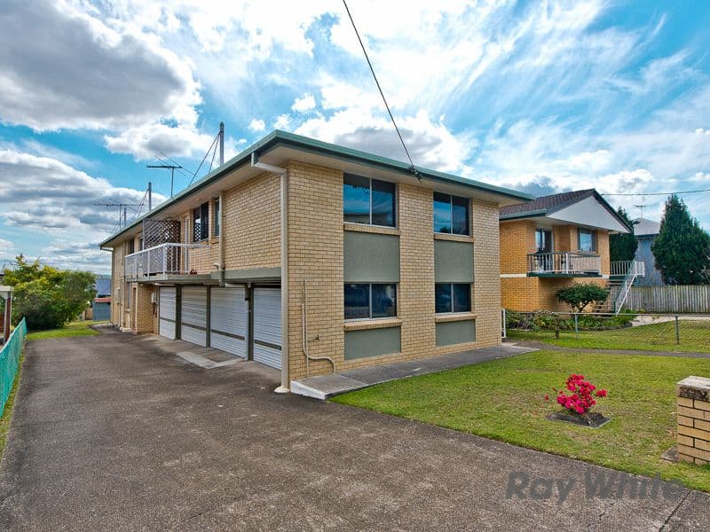 8 Zenith Avenue, Chermside QLD 4032, Chermside - Thumbnail 2