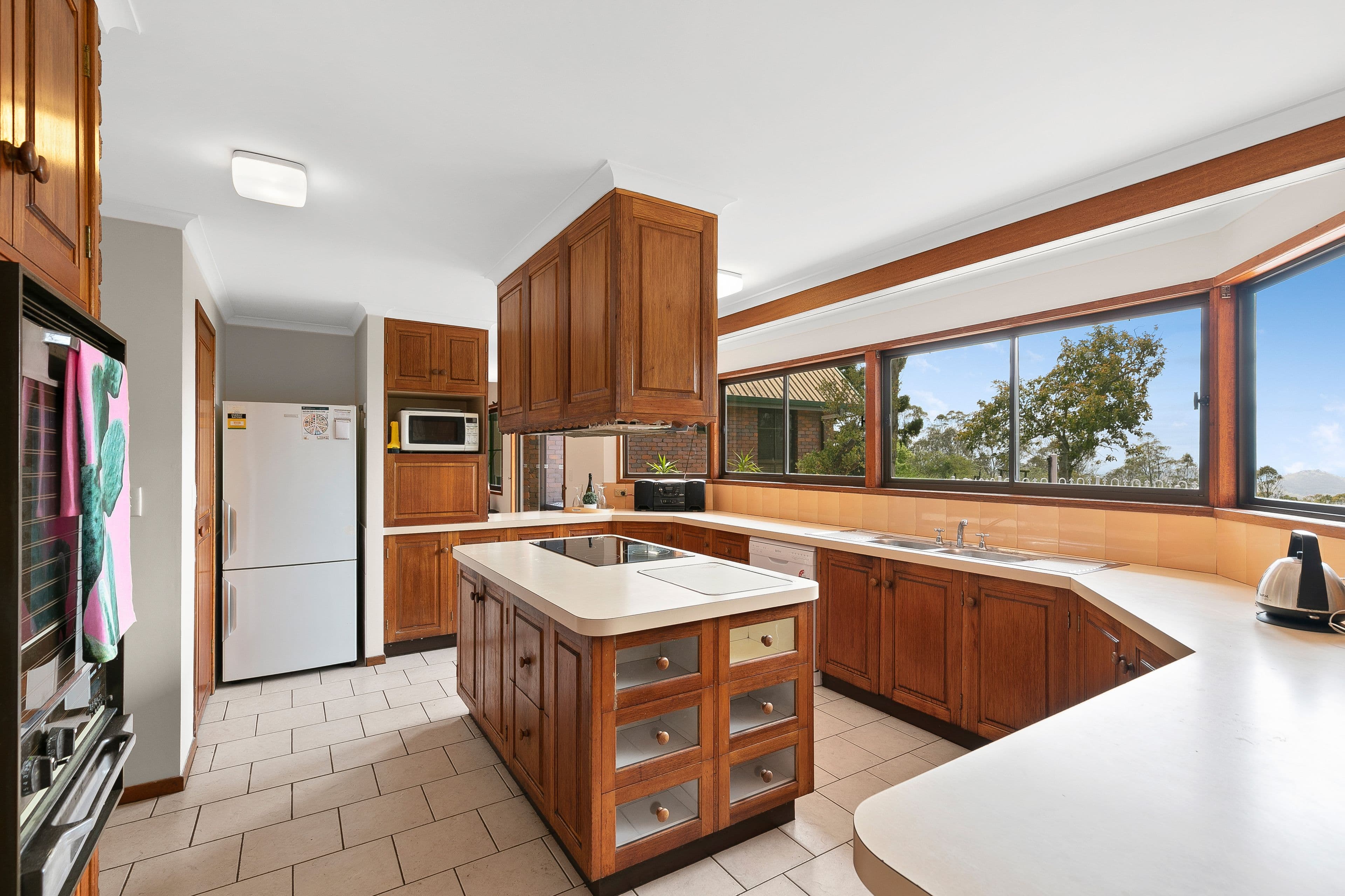 14 McStay Street, Middle Ridge QLD 4350, Middle Ridge - Thumbnail 4