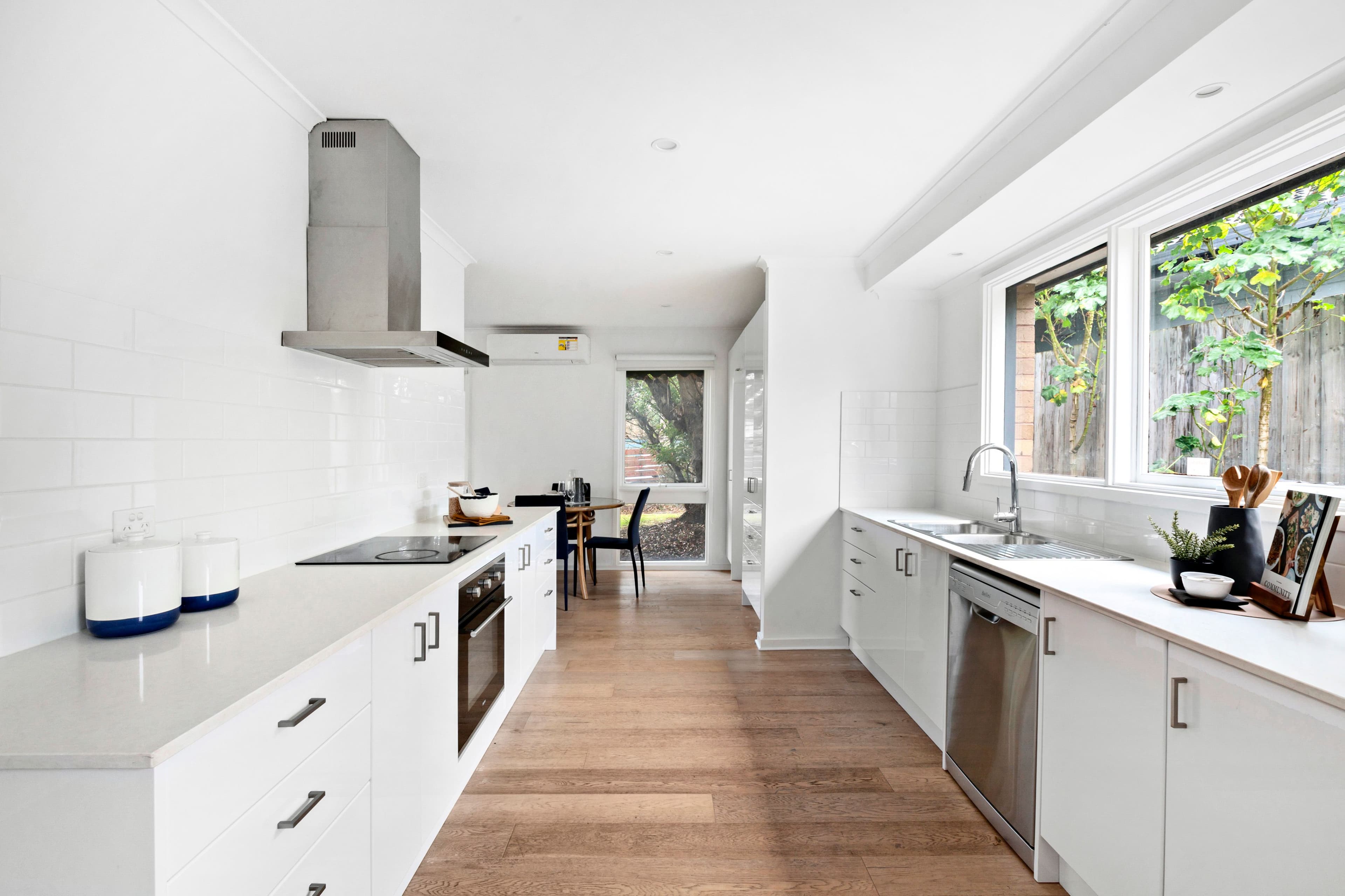 12 Kimba Avenue, Frankston VIC 3199, Frankston - Thumbnail 4