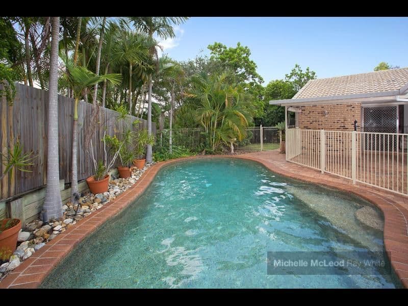 16 Arabilia Close, Chapel Hill QLD 4069, Chapel Hill - Thumbnail 3