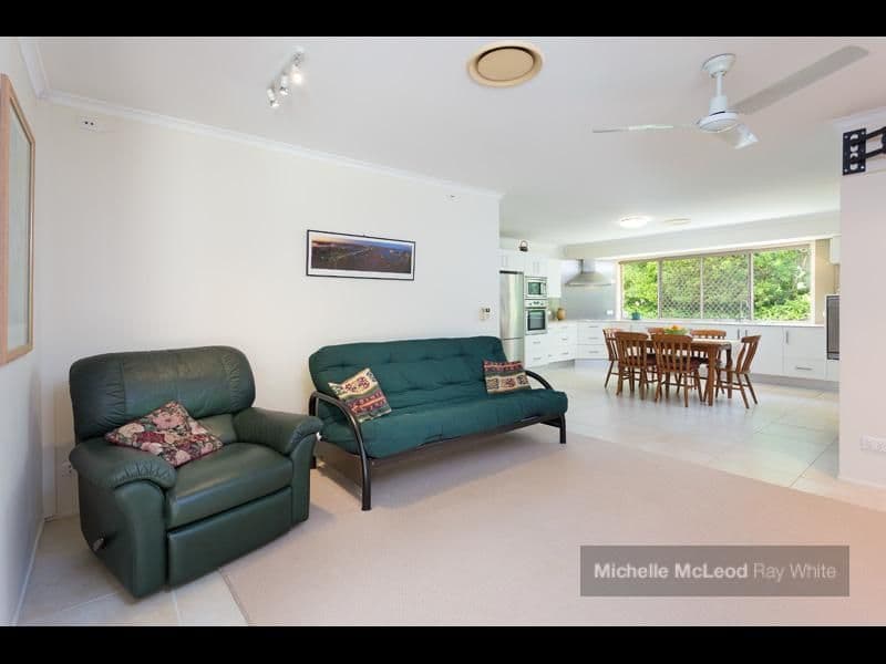16 Arabilia Close, Chapel Hill QLD 4069, Chapel Hill - Thumbnail 8