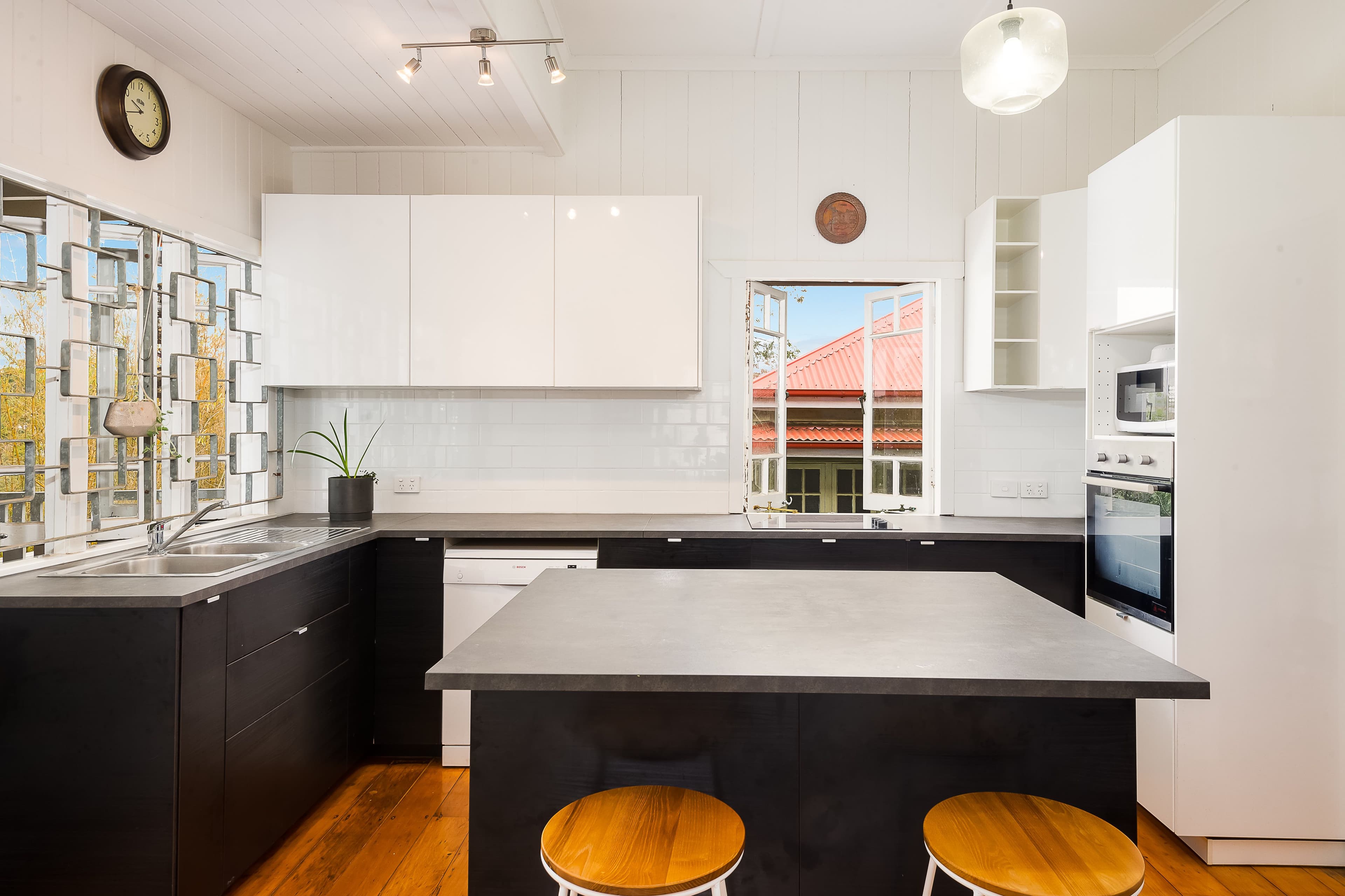 27 Osman Street, Bardon QLD 4065, Bardon - Thumbnail 3