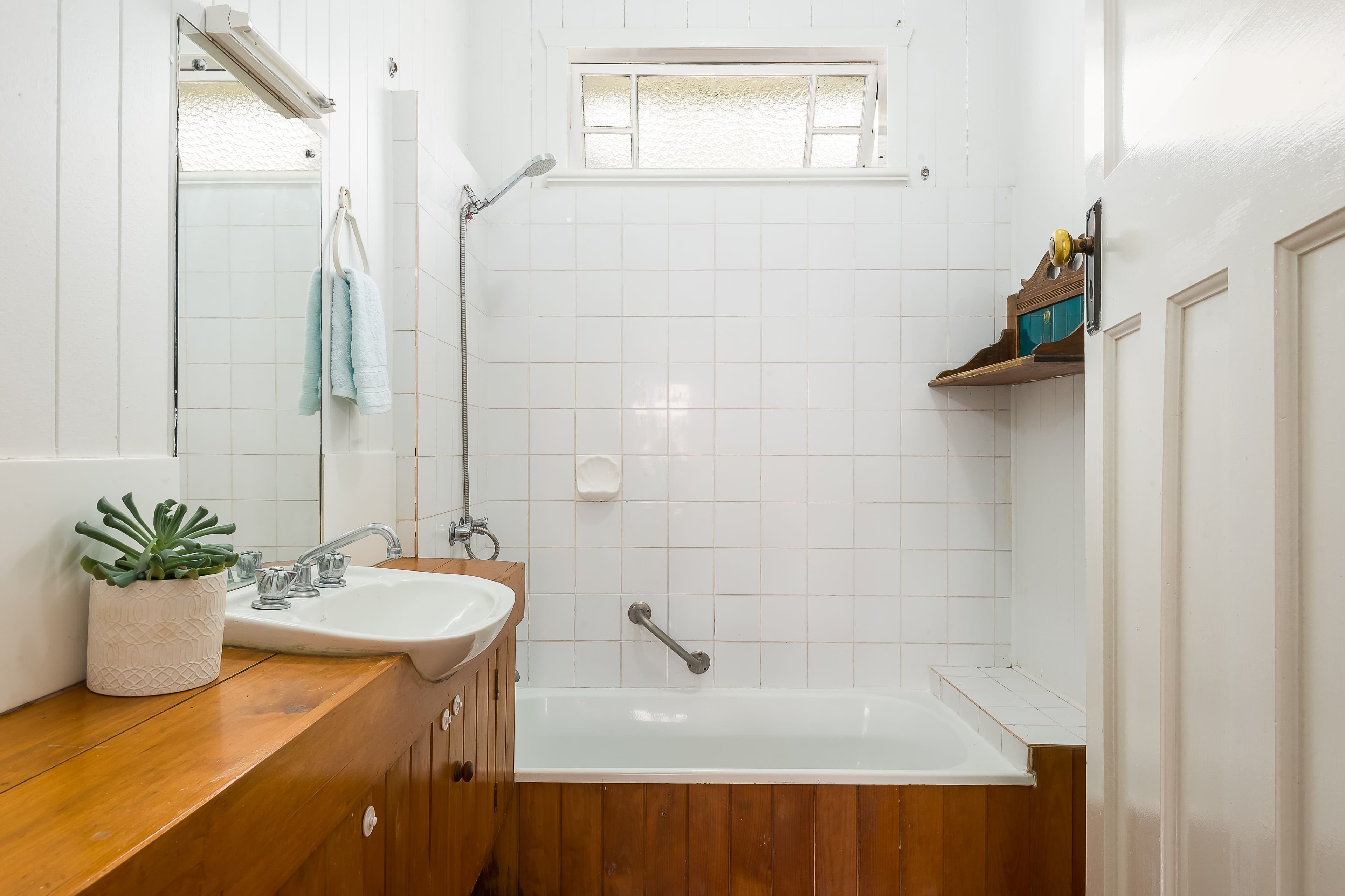 27 Osman Street, Bardon QLD 4065, Bardon - Thumbnail 5