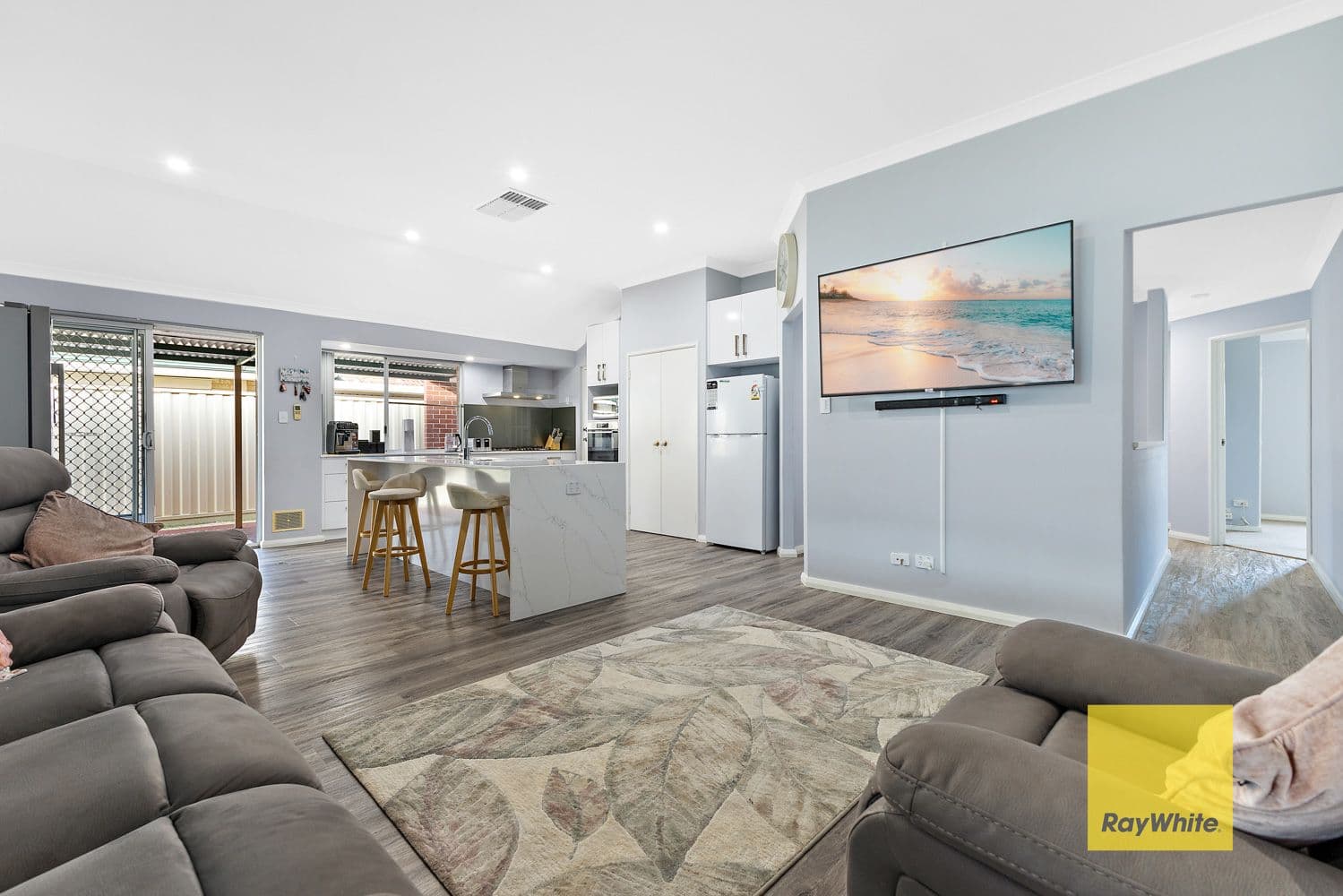 17 Tahoe Close, Thornlie WA 6108, Thornlie - Thumbnail 3