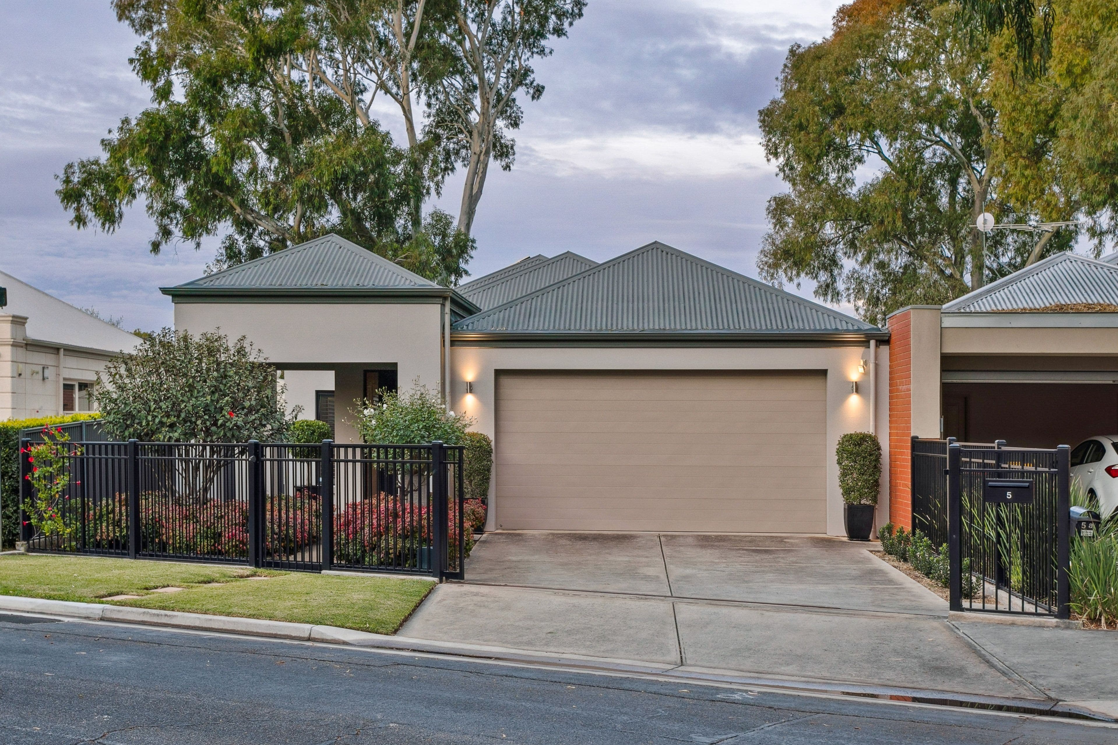 5 Miranda Avenue, Lockleys SA 5032, Lockleys - Thumbnail 2