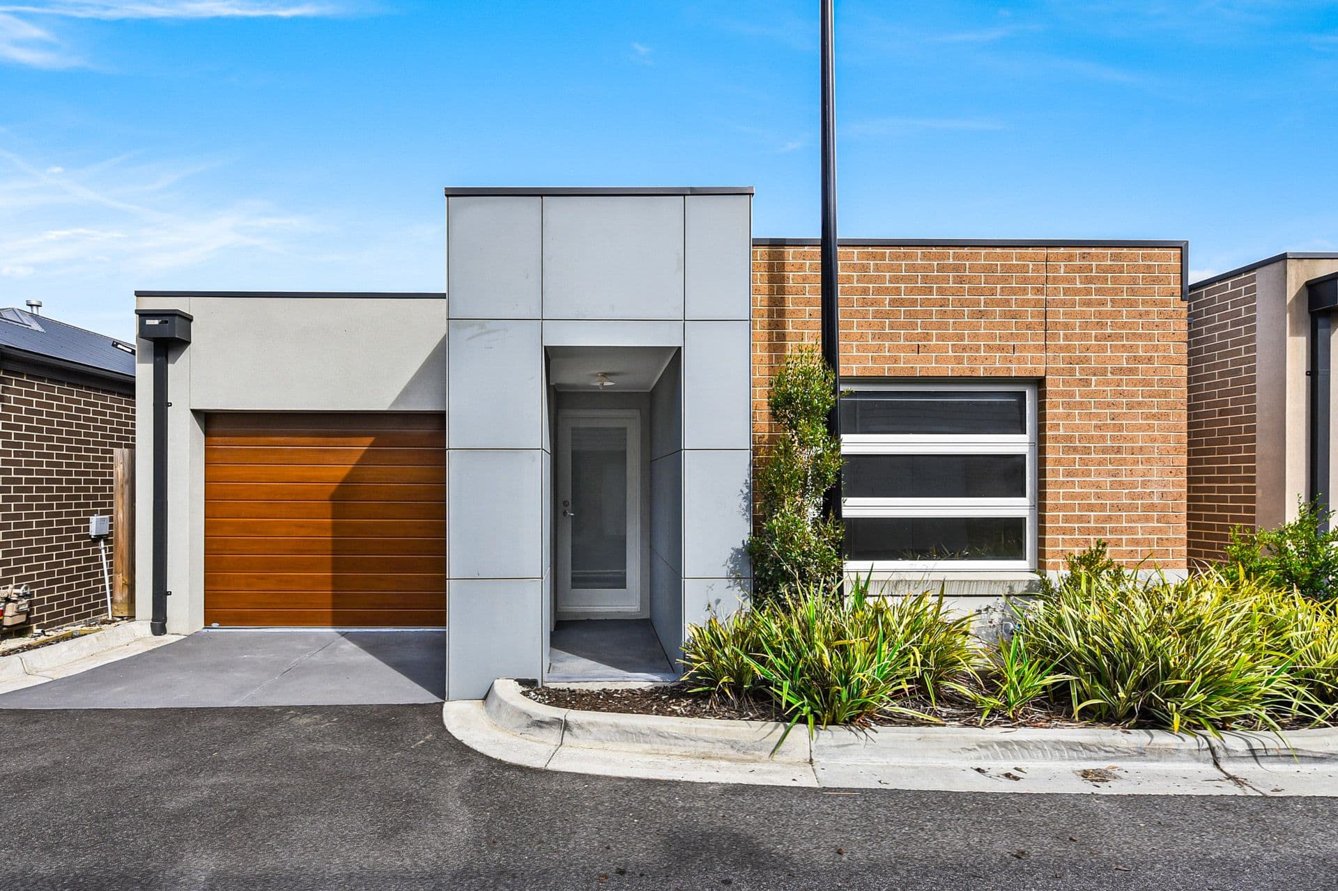 7 Ezra Crescent, Officer VIC 3809, Officer - Thumbnail 2
