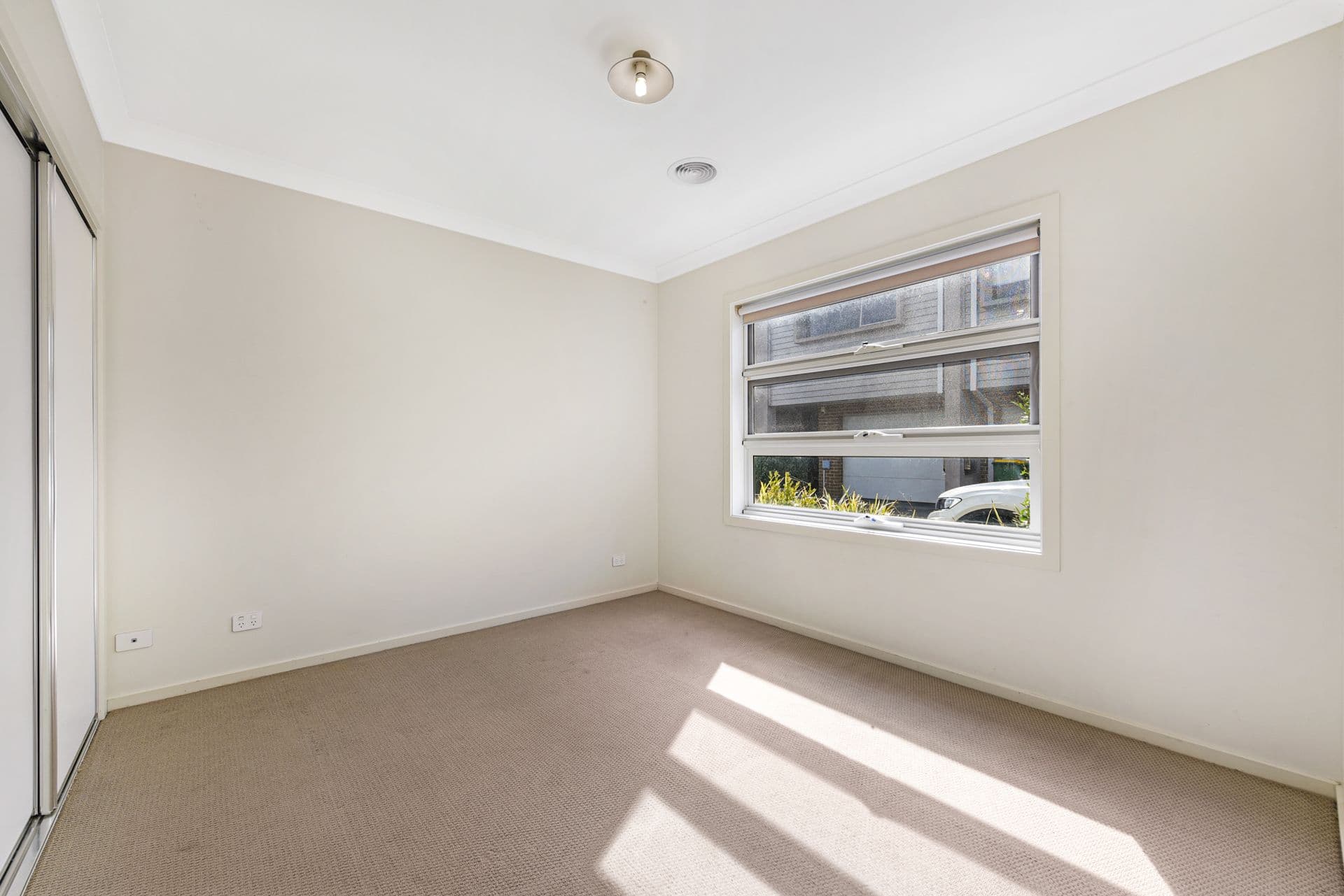 7 Ezra Crescent, Officer VIC 3809, Officer - Thumbnail 8