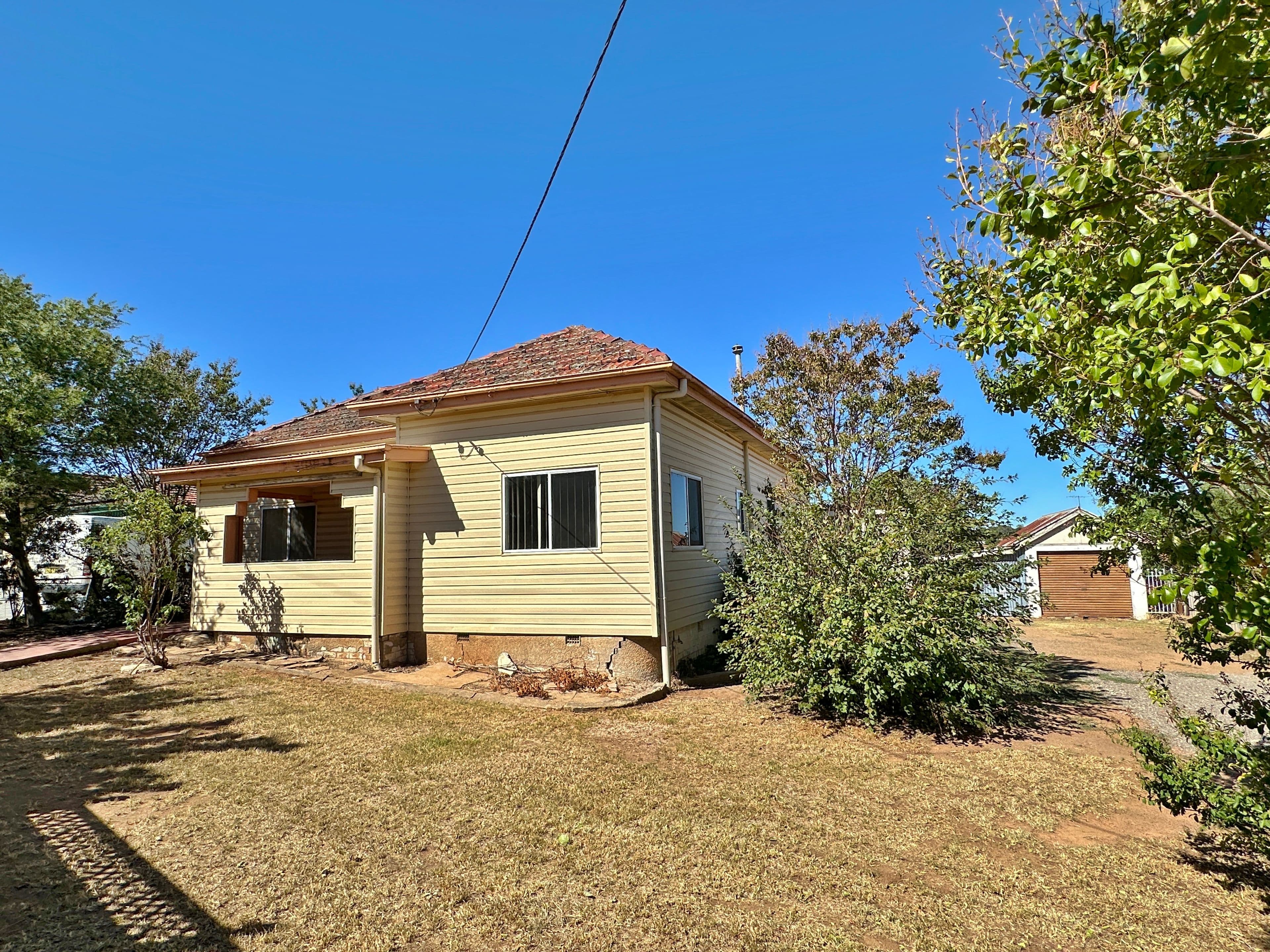 22 Elizabeth Street, Young NSW 2594, Young - Image 1