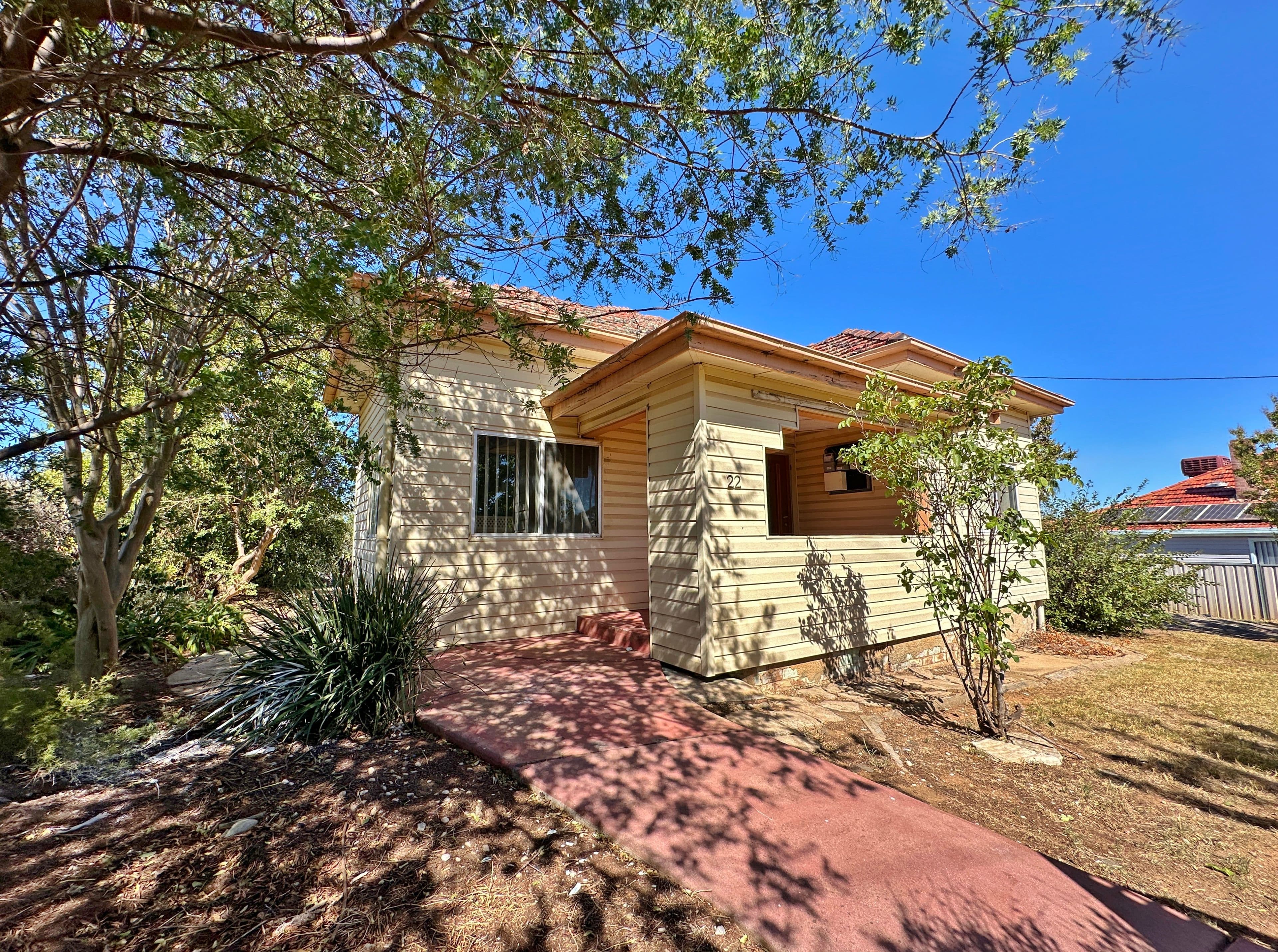 22 Elizabeth Street, Young NSW 2594, Young - Thumbnail 2
