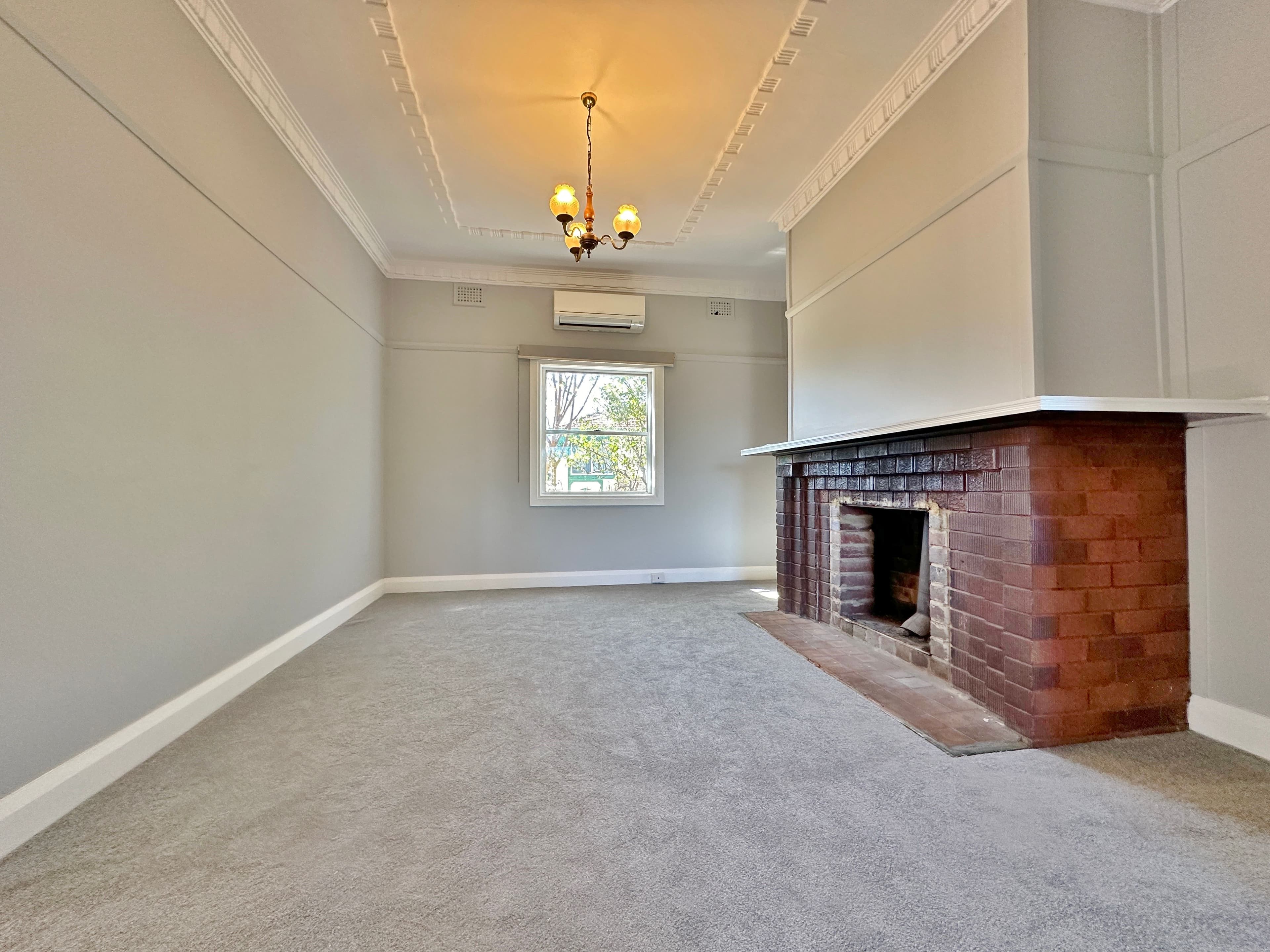 22 Elizabeth Street, Young NSW 2594, Young - Thumbnail 5