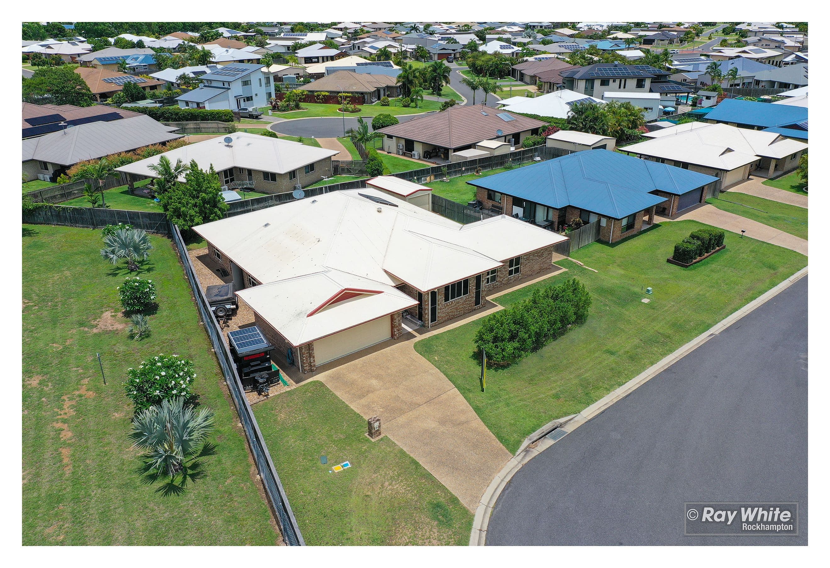 18 Frangipani Court, Norman Gardens QLD 4701, Norman Gardens - Image 1