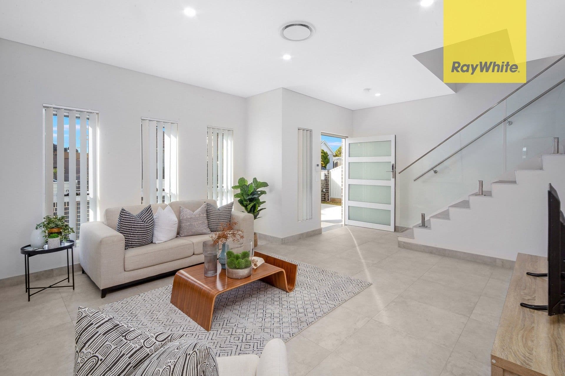 9a Grassmere Street, Guildford NSW 2161, Guildford - Thumbnail 2